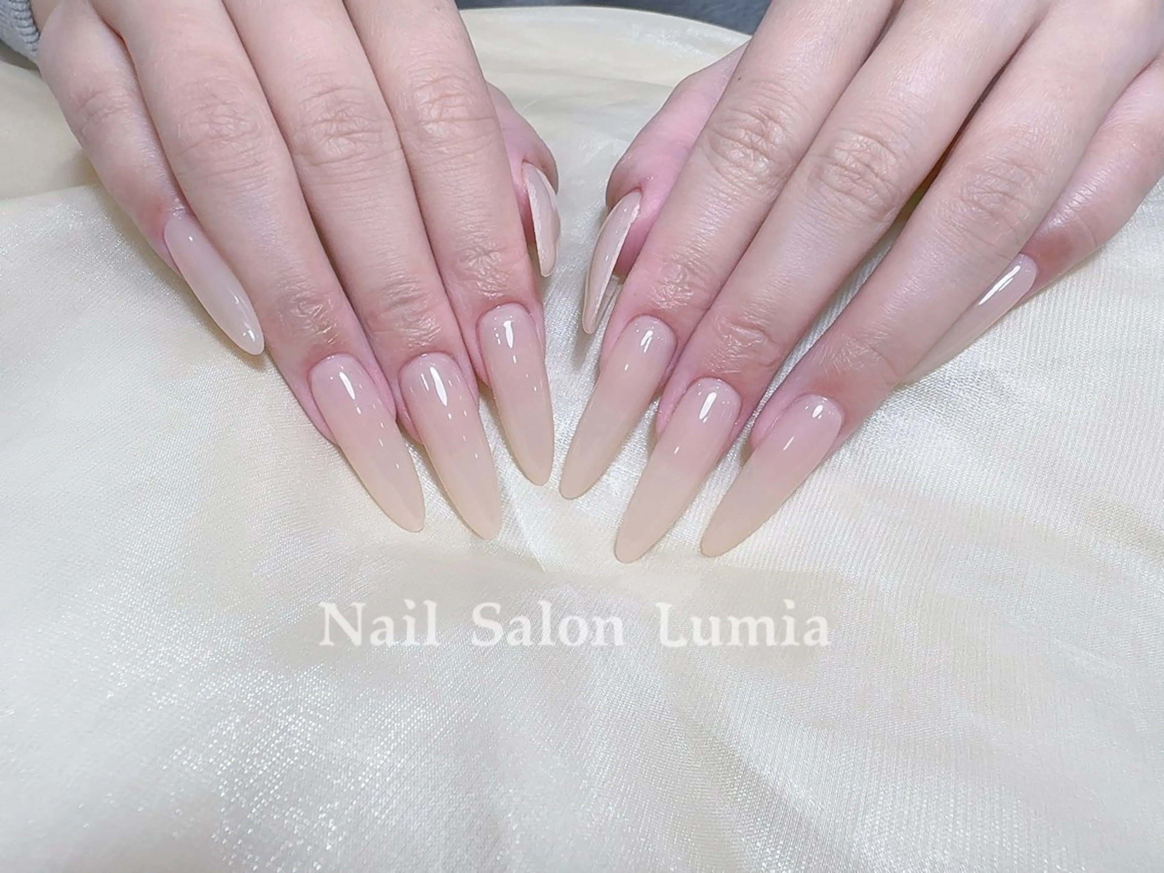 ネイル ハンドネイル ネイルサロン ルミア Lumia 店長のネイルデザイン