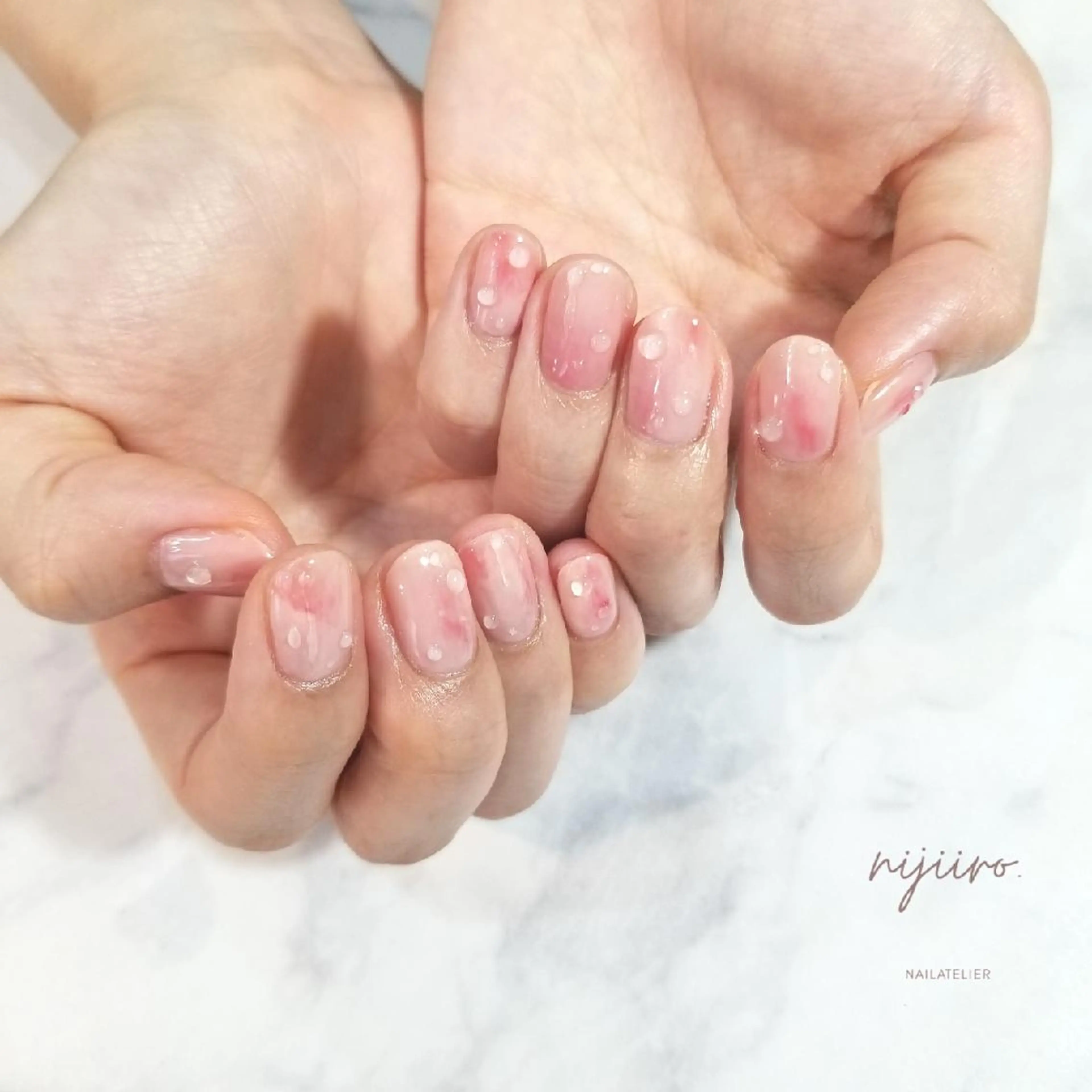 ネイル ハンドネイル nailatelier nijiiro.所属・nijiiro🌈 サトウのネイルデザイン
