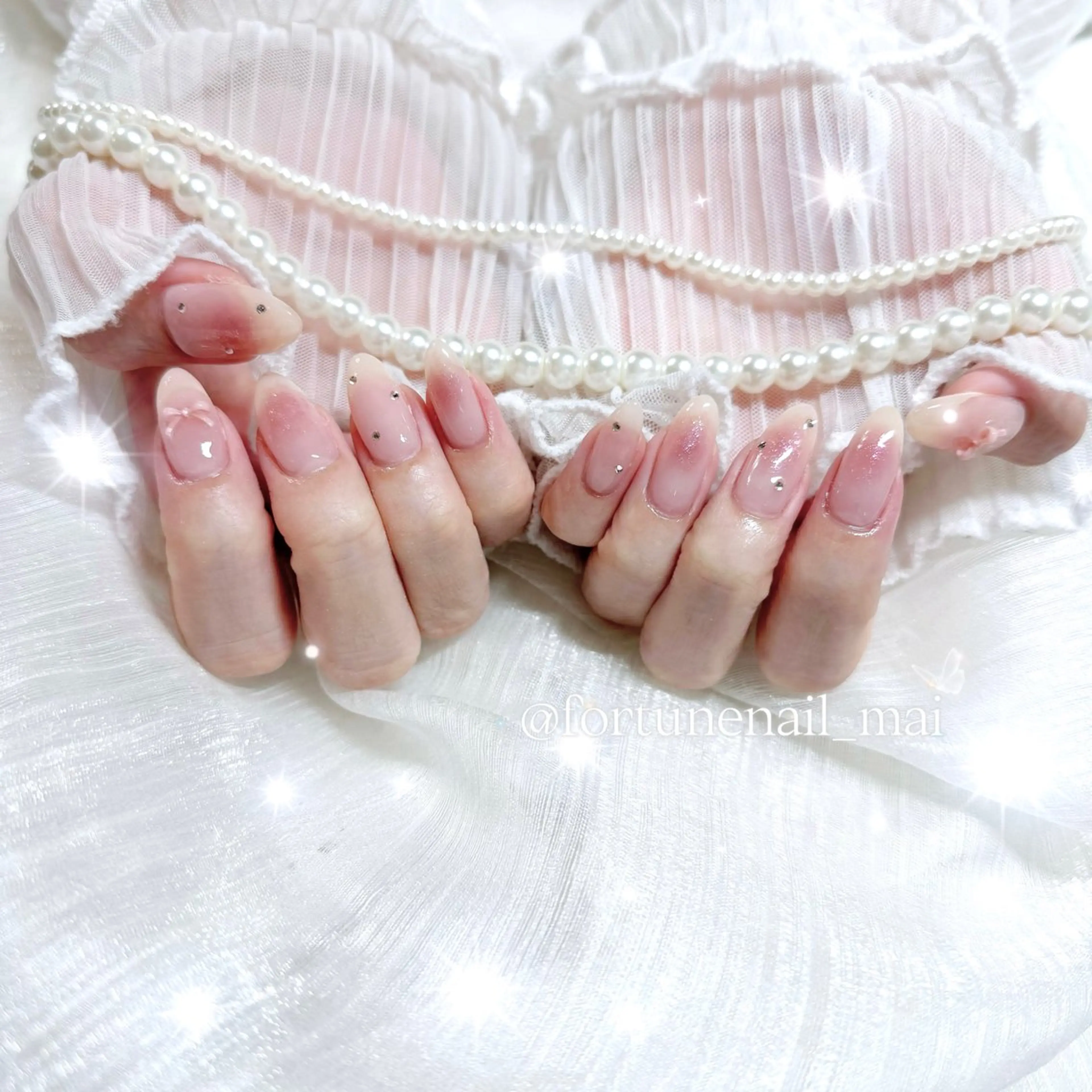 ネイル チークネイル ハンドネイル 🎀Mai 🎀のネイルデザイン