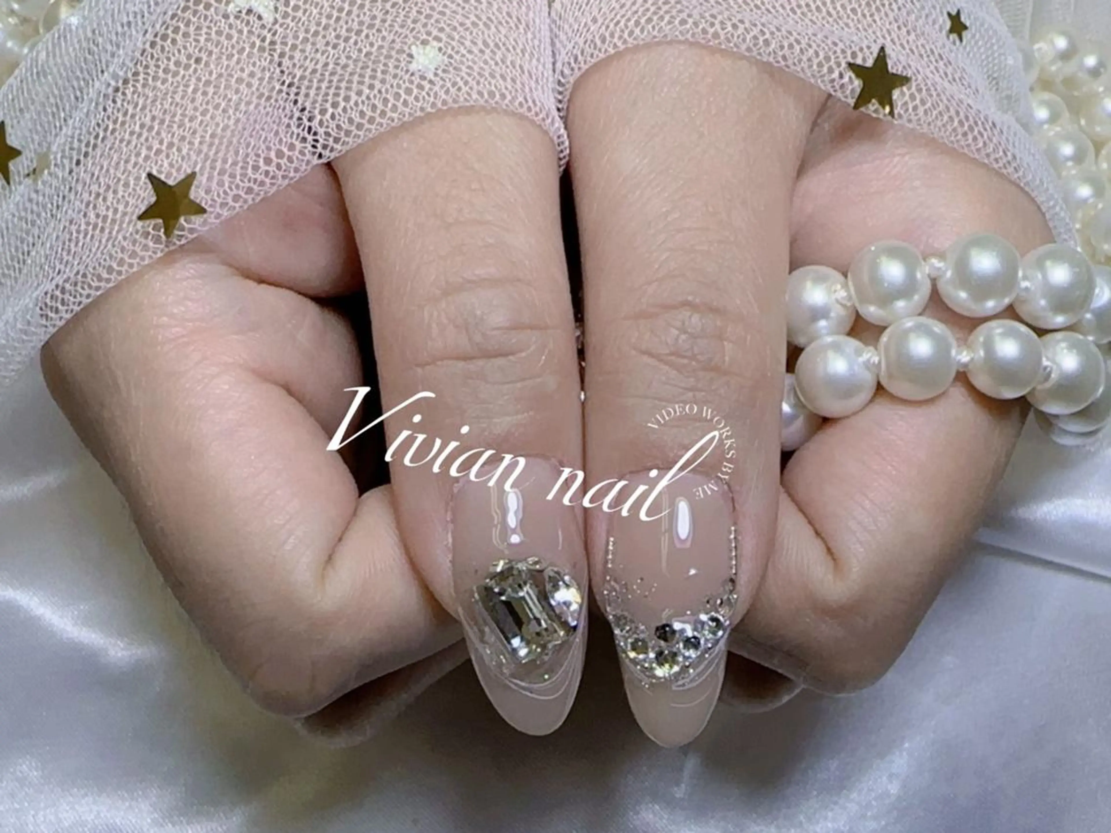 ネイル VIVIAN エイのネイルデザイン