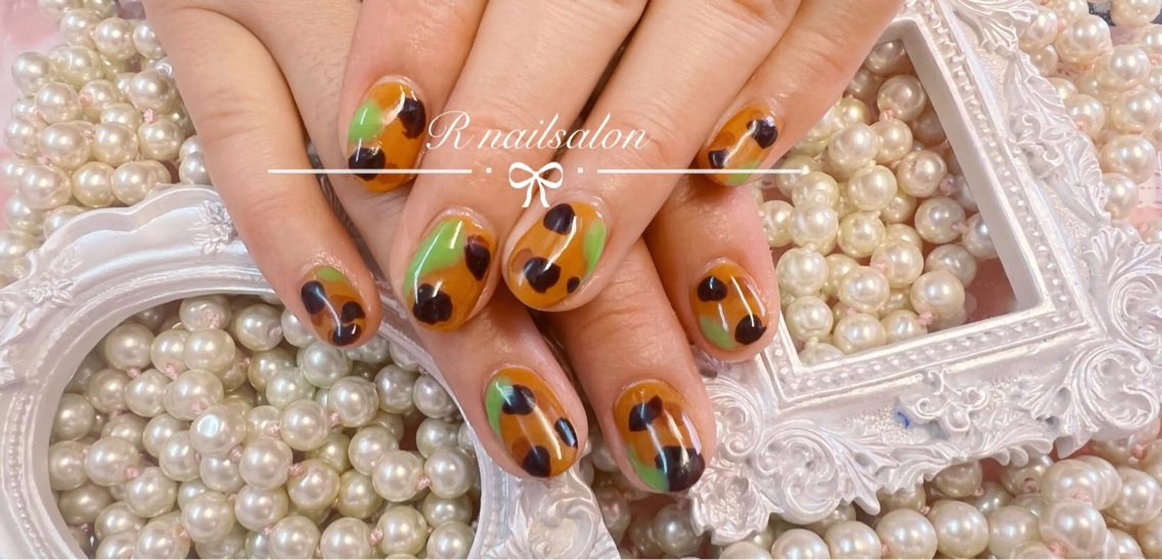 ショート R NAILSALONのネイルデザイン