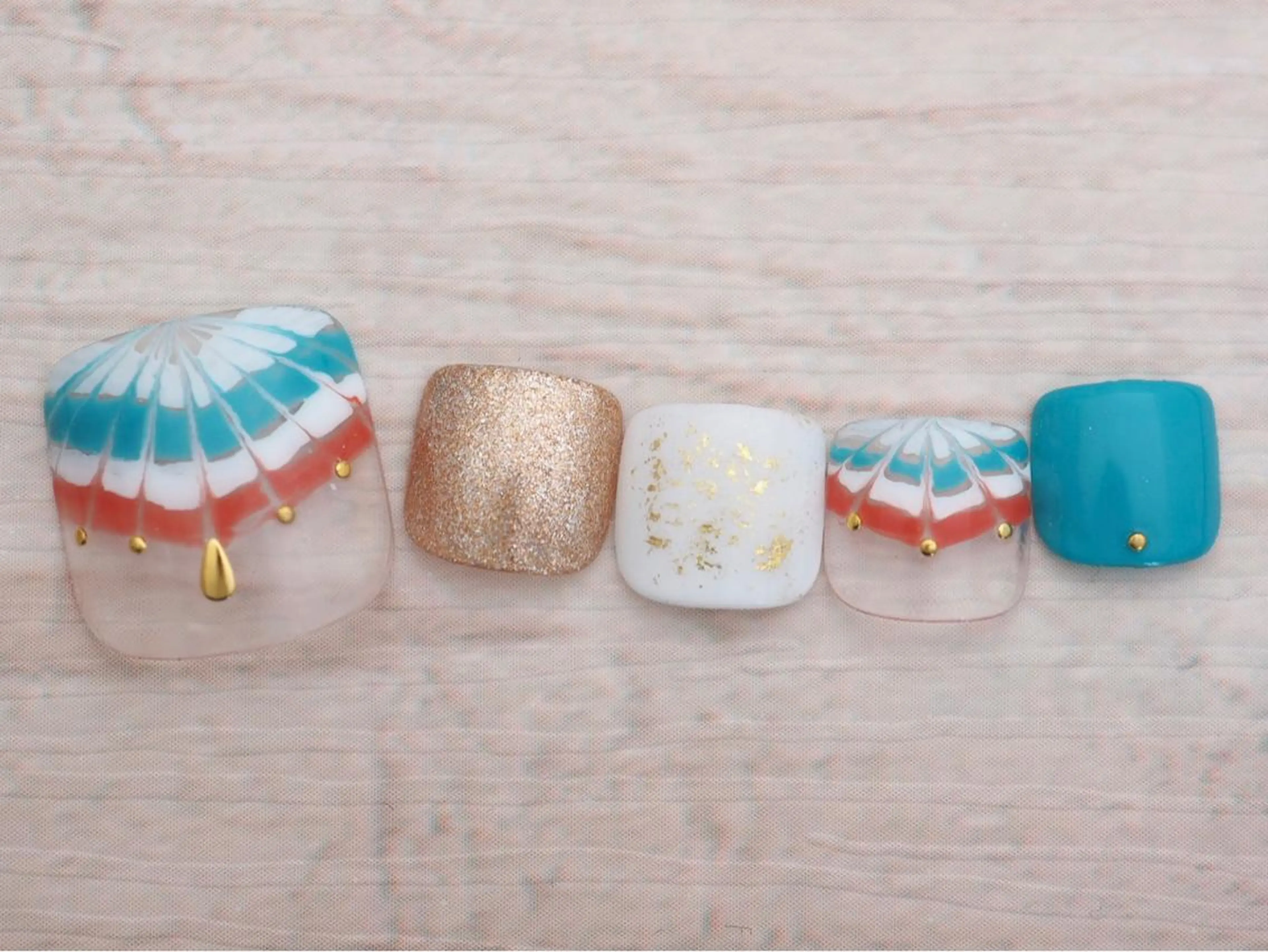 ネイル トップネイリスト Ribbon立川店のネイルデザイン