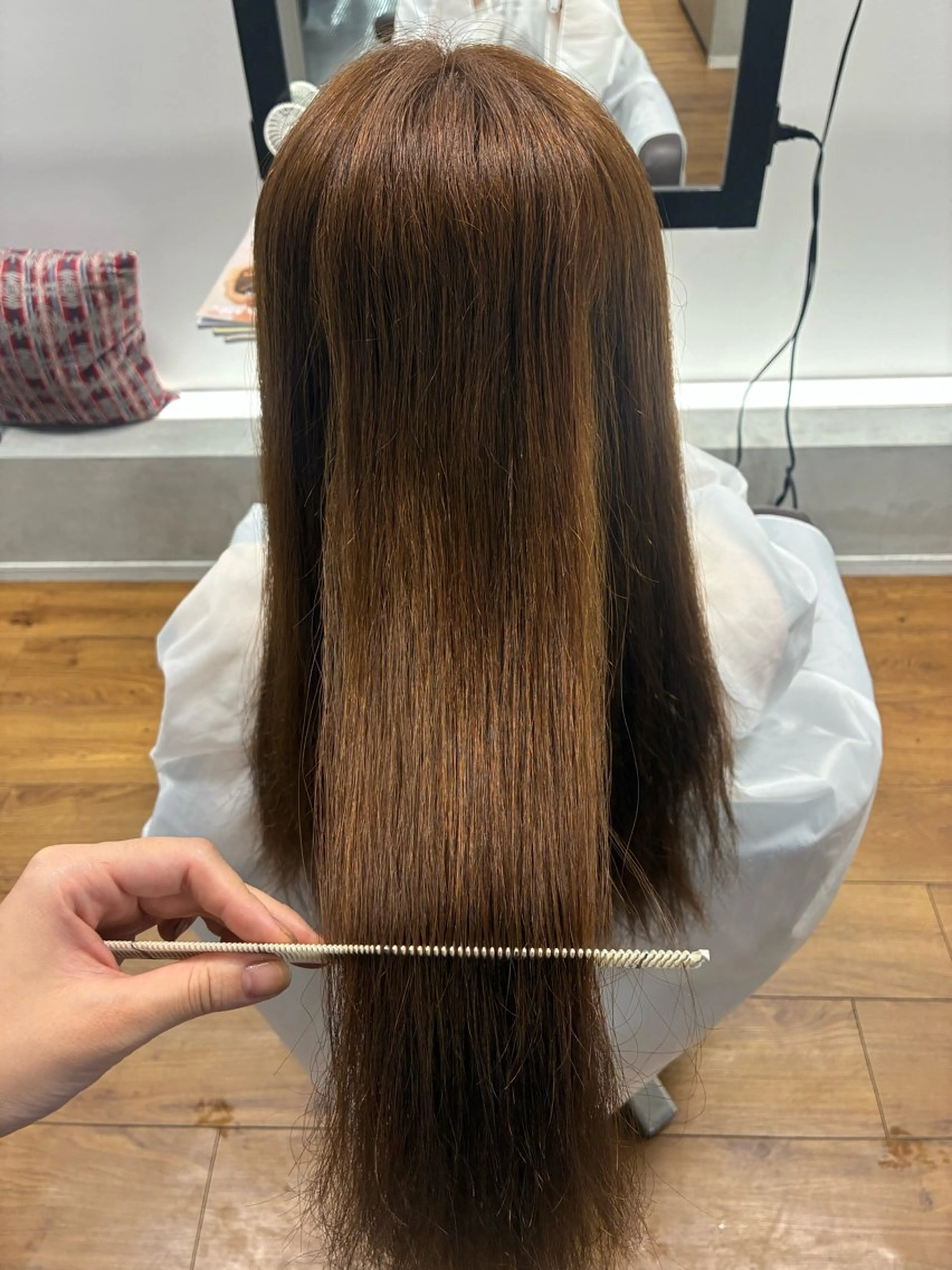 カラー ヘアカラー 石川 菜月のマツエク・マツパデザイン