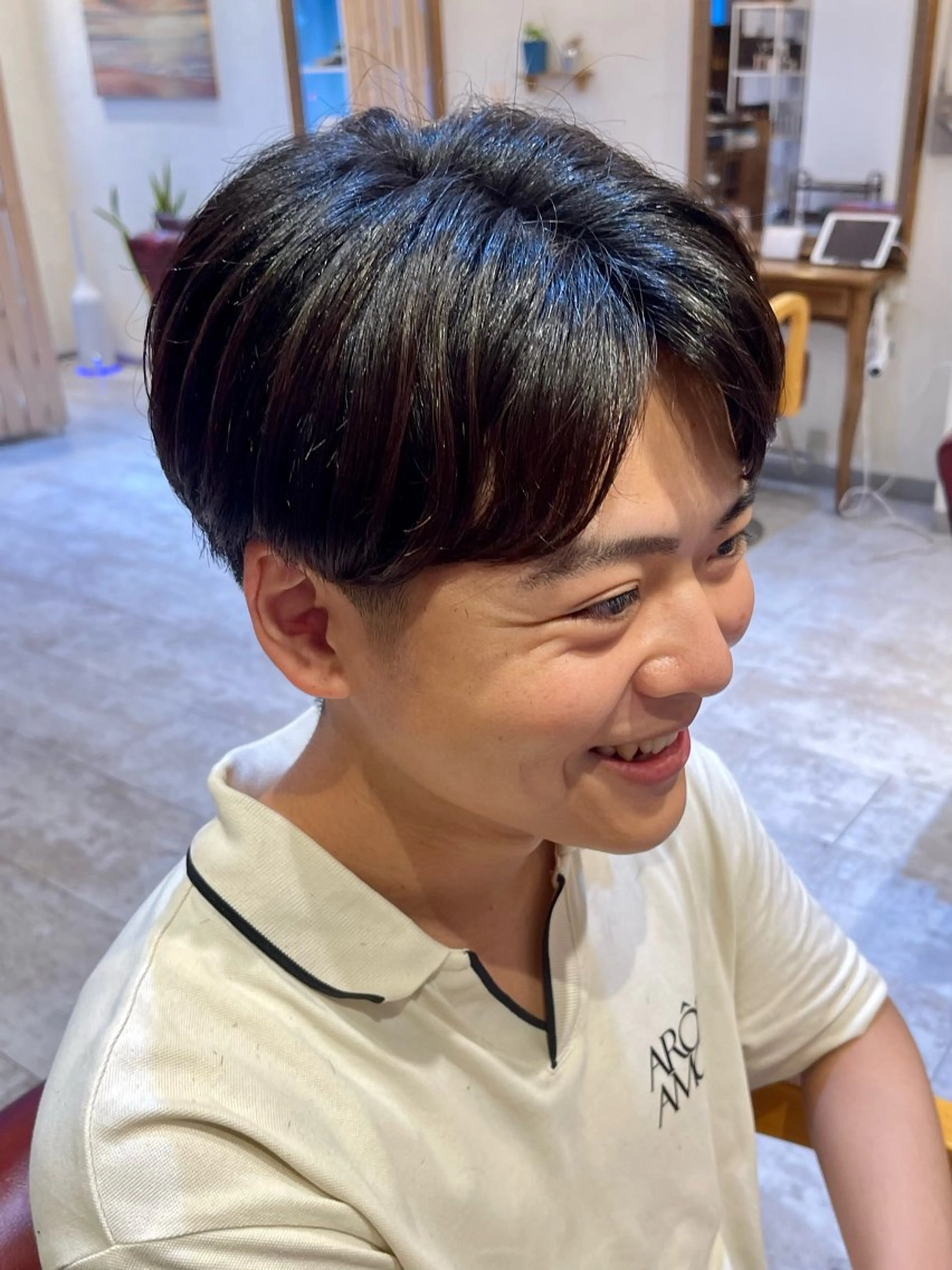 ショート カット パーマ 🍭透明感カラー 志賀拓海🍬🌈のヘアスタイル