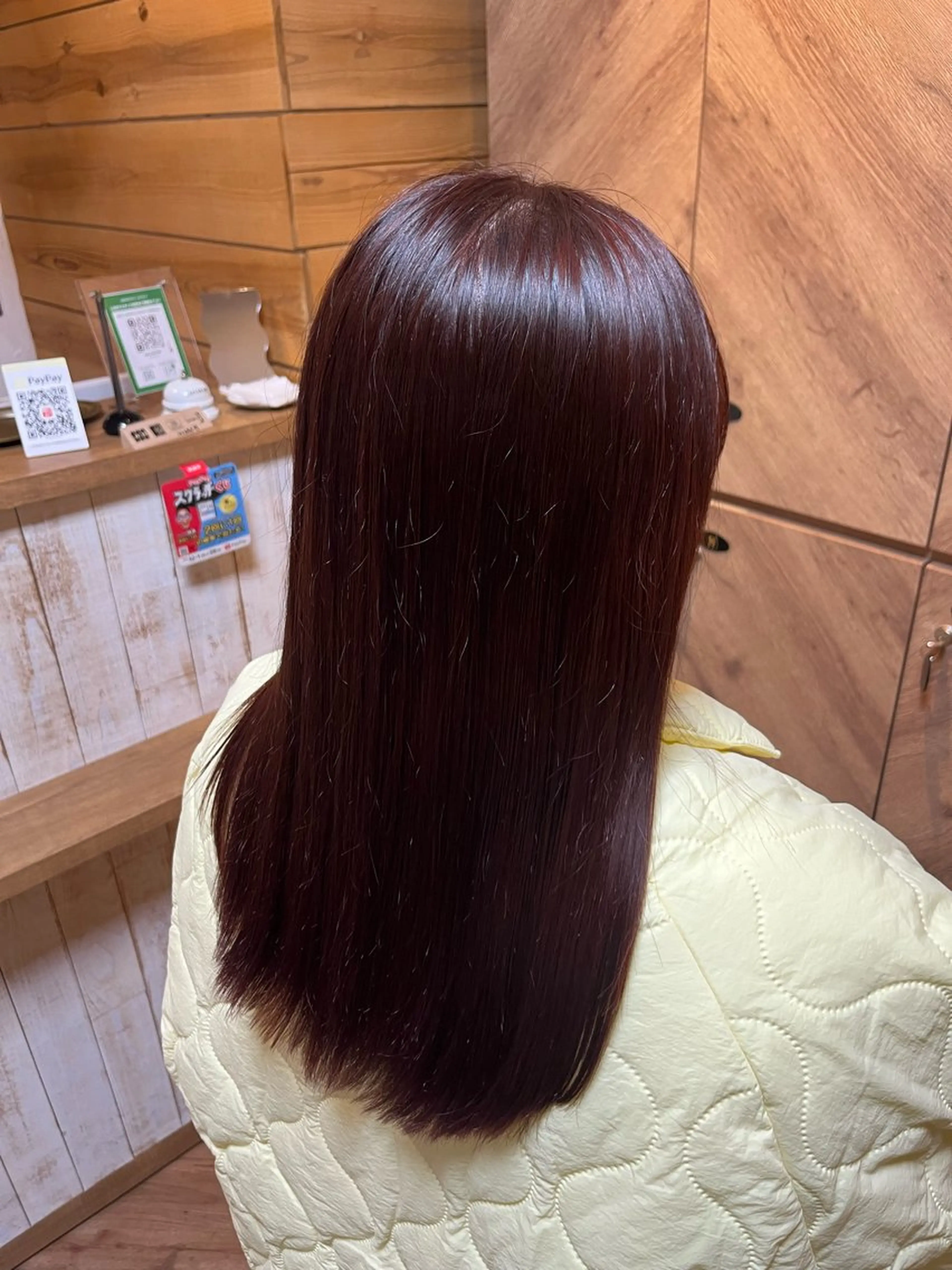 カラー モモ/心斎橋/レイヤ ーカット/艶カラーのヘアスタイル