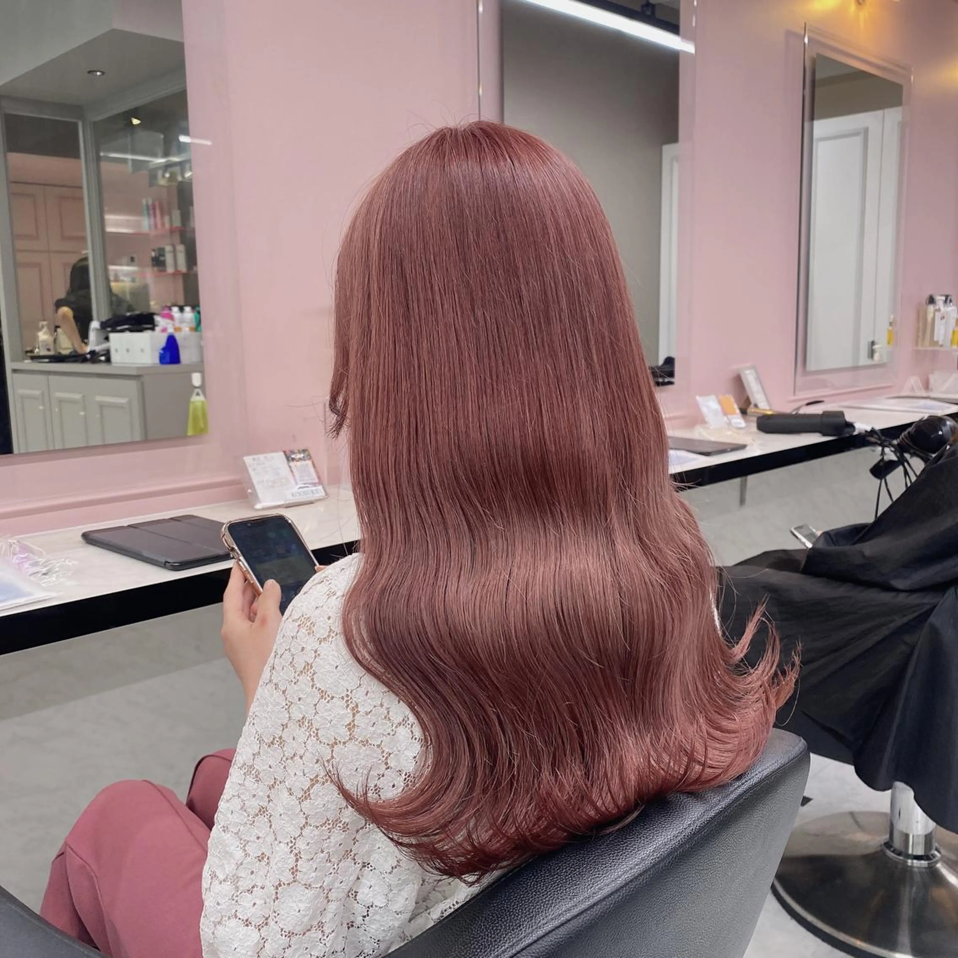 ロング カラー ベージュカラー ブリーチ ピンクカラー ピンクベージュ ヘアカラー トリートメント ヘッドスパ ヘアセット 透明感/艶髪/💖 トレンドスタイル💖のヘアスタイル