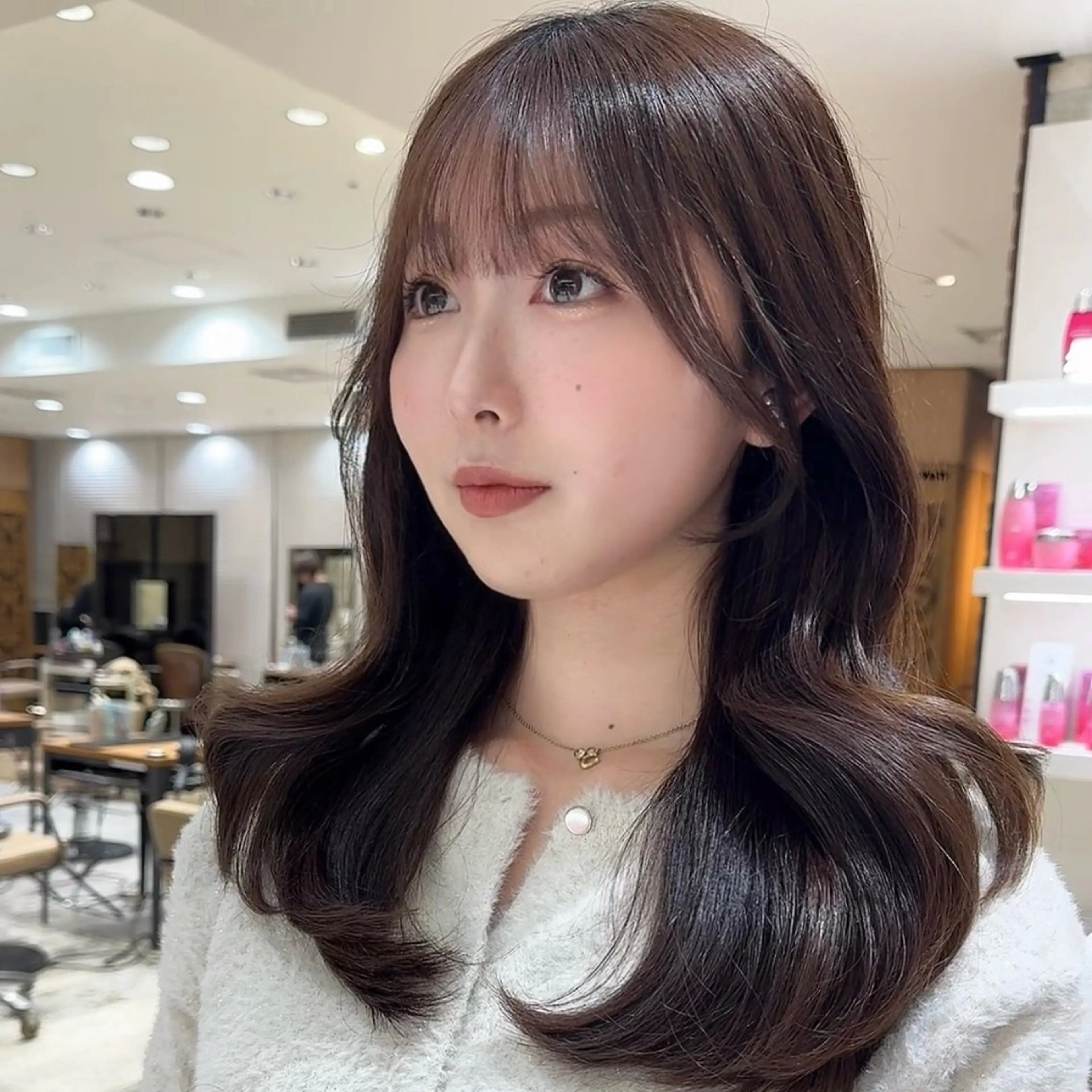 ロング カット ヘアカラー トリートメント 新宿/レイヤー 顔周りカット溝手優太のヘアスタイル