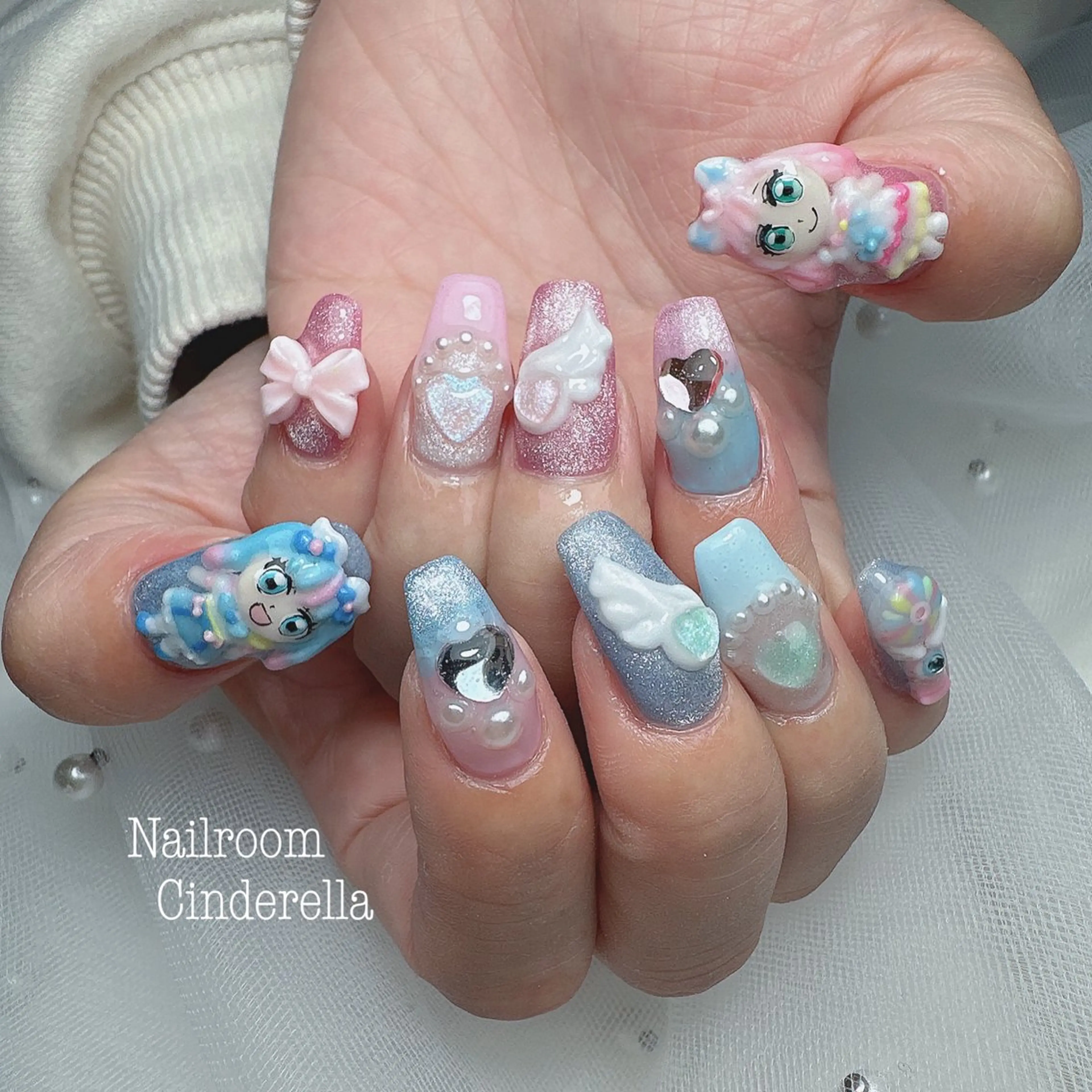 ネイル Nailroom. Cinderellaのネイルデザイン