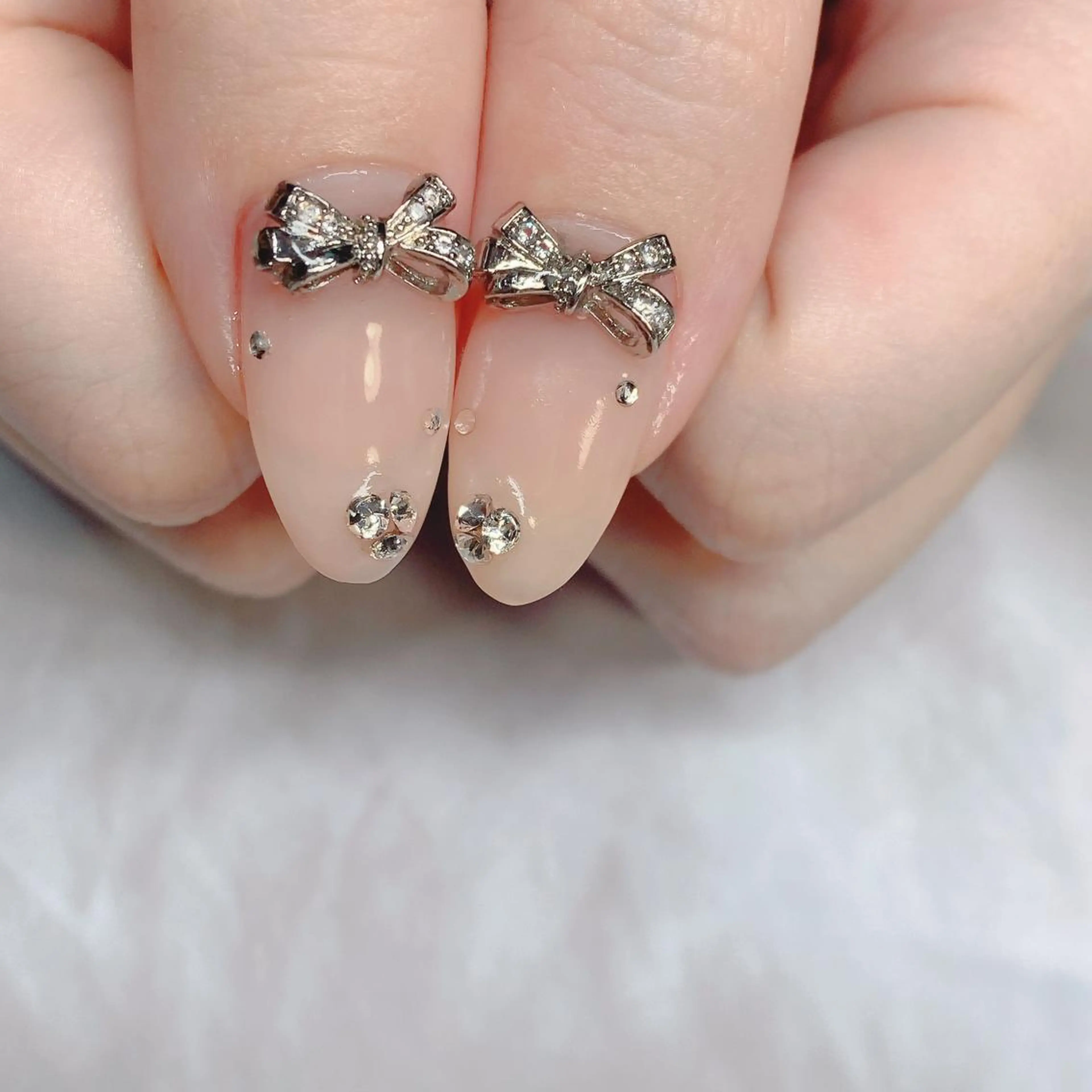 ネイル ワンホンネイル 大人キレイ 𝑁𝑖𝑥𝑖𝑠のネイルデザイン