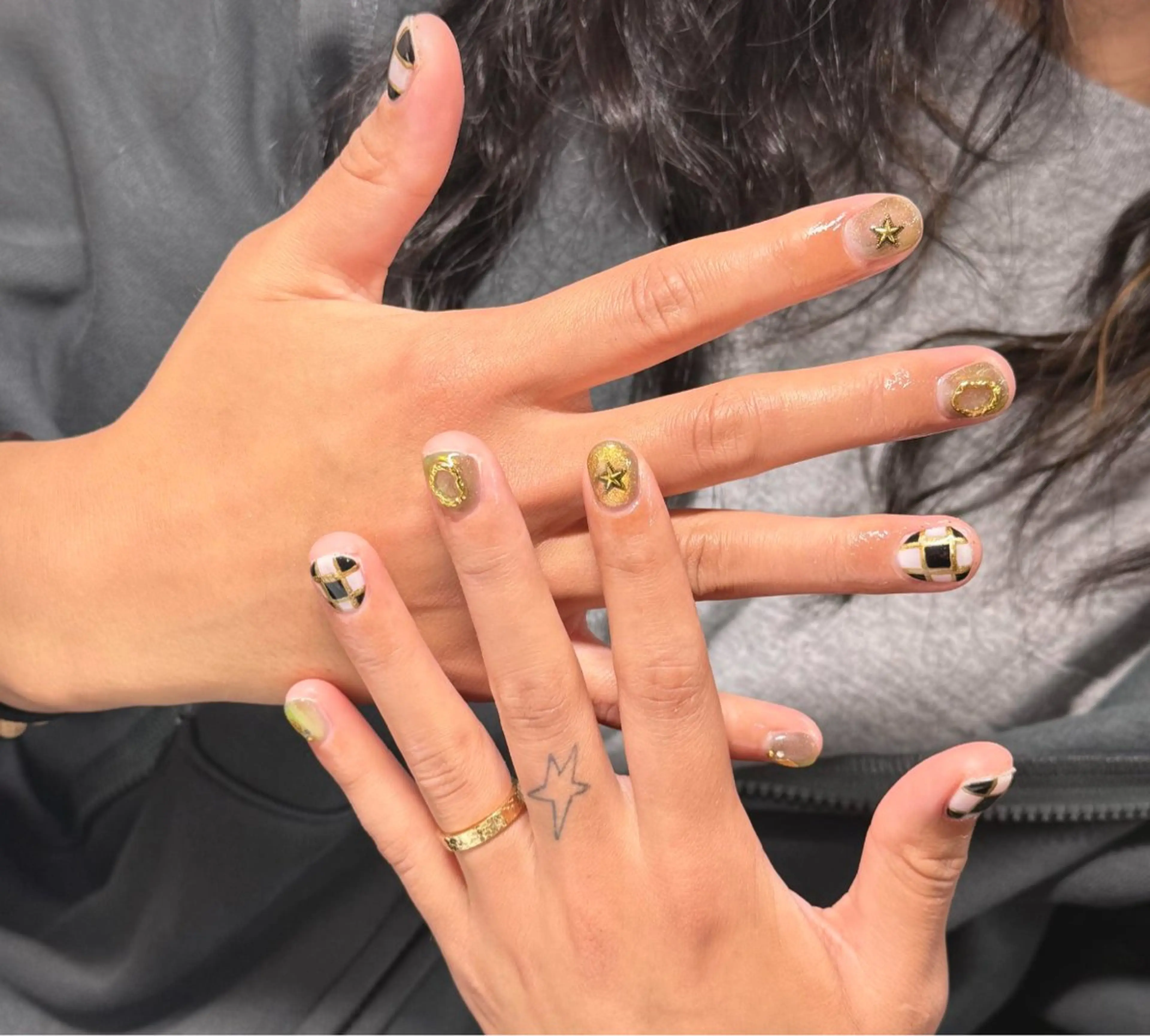ネイル 長さ出し フラッシュネイル フレンチネイル ジェルネイル グラデーション ハンドネイル Nail&eye Belire 新宿のネイルデザイン
