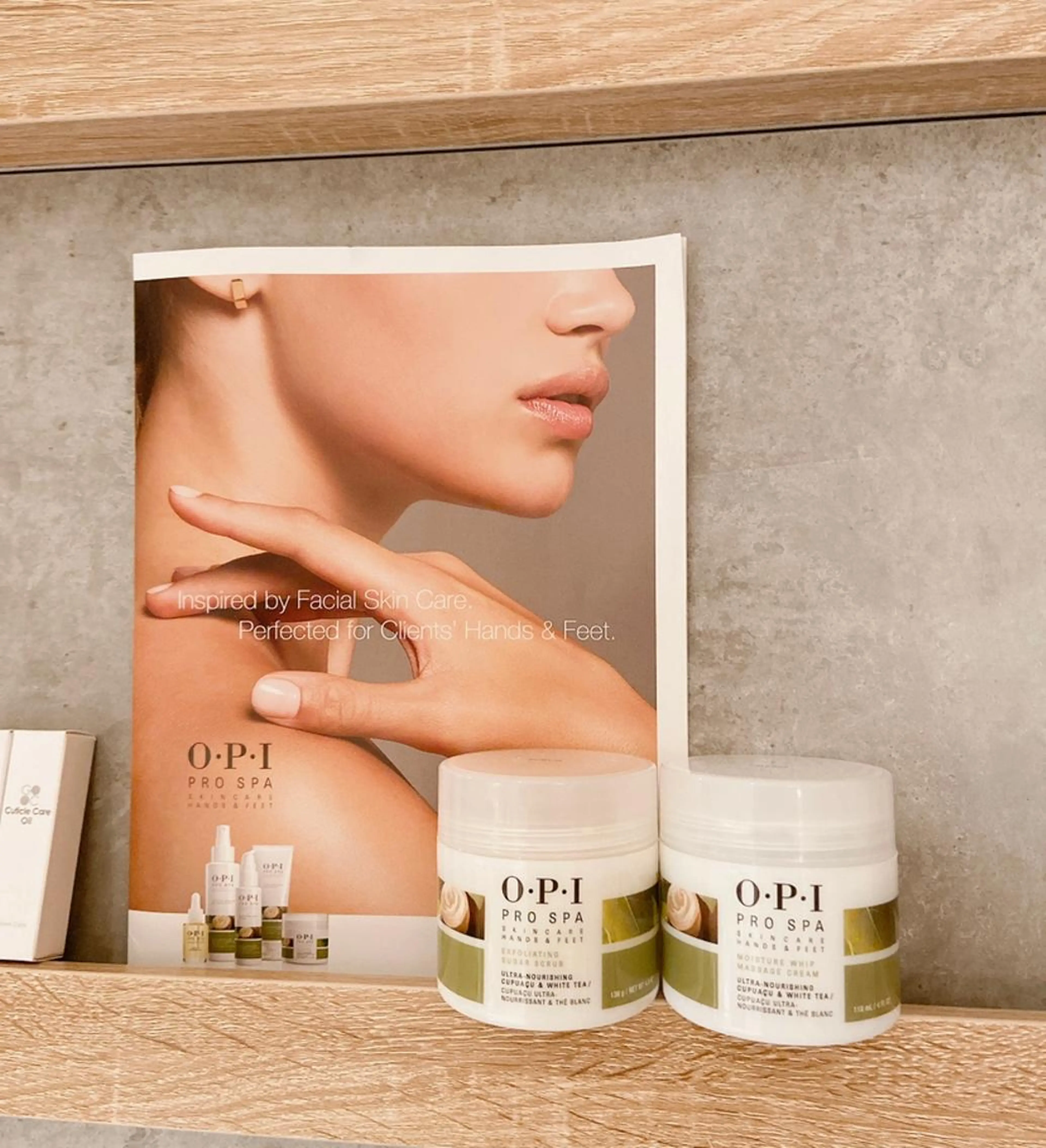 ネイル フットネイル atelier AURA ｱﾄﾘｴ ｱｳﾗ所属・atelier AURAのネイルデザイン