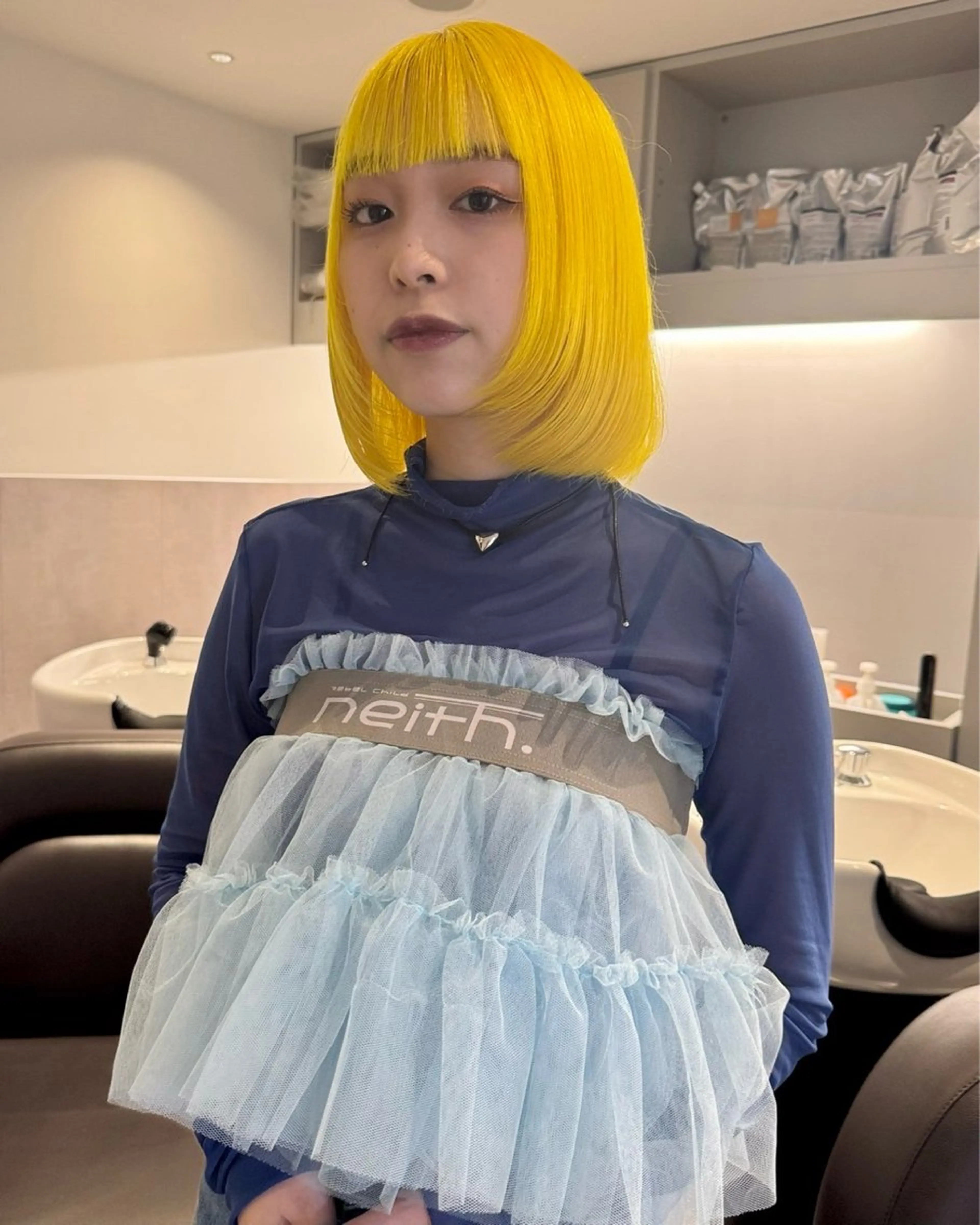 ショート カラー ブリーチ イエローカラー ボブ ウルフカット ウルフボブ カット ヘアカラー トリートメント RAIMA ハイトーン/レイヤーのヘアスタイル