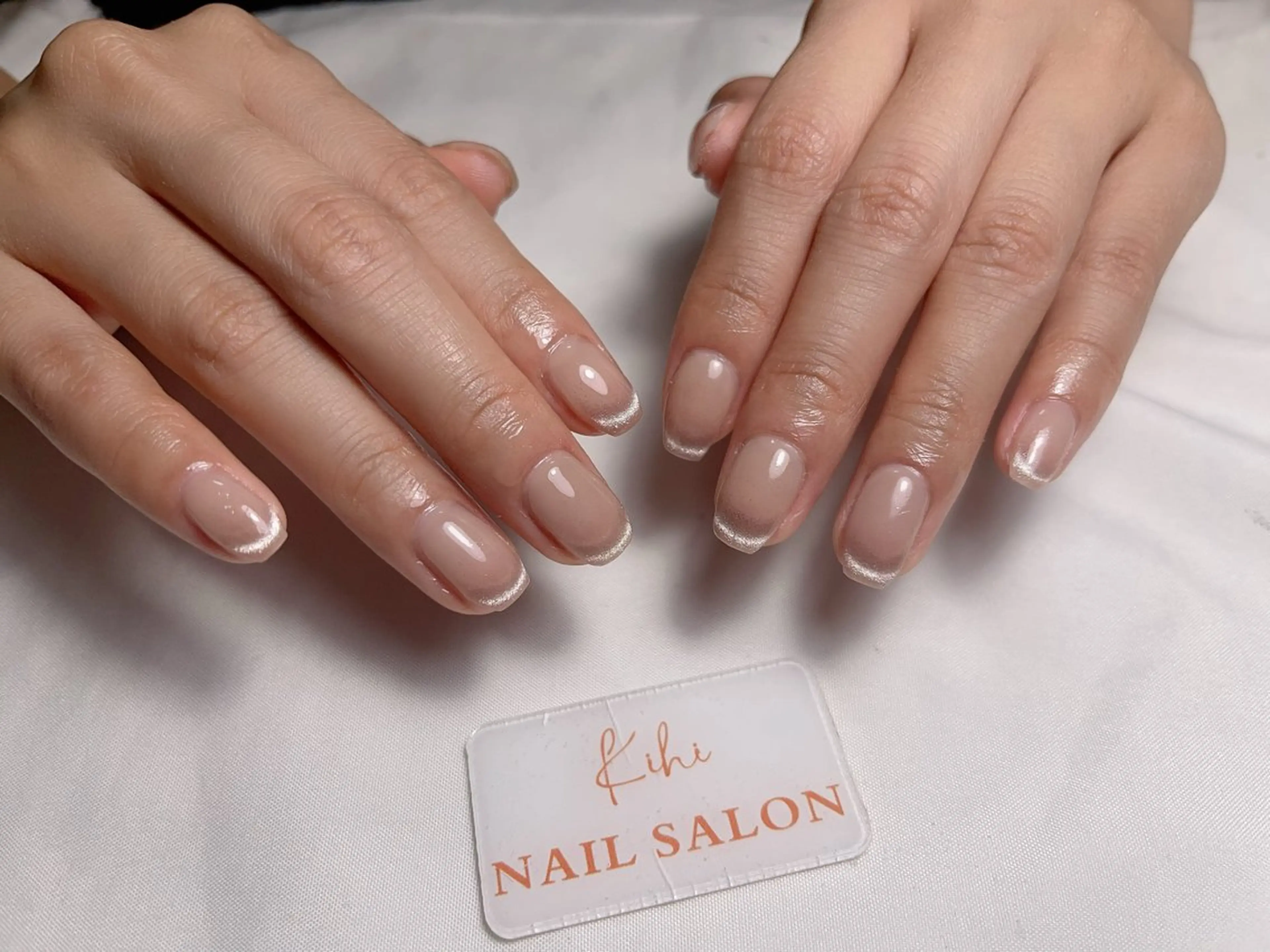 ネイル アートネイル フレンチネイル ジェルネイル グラデーション 韓国ネイル ハンドネイル 💕鈴木ユリ パラジェル/オフ無料のネイルデザイン