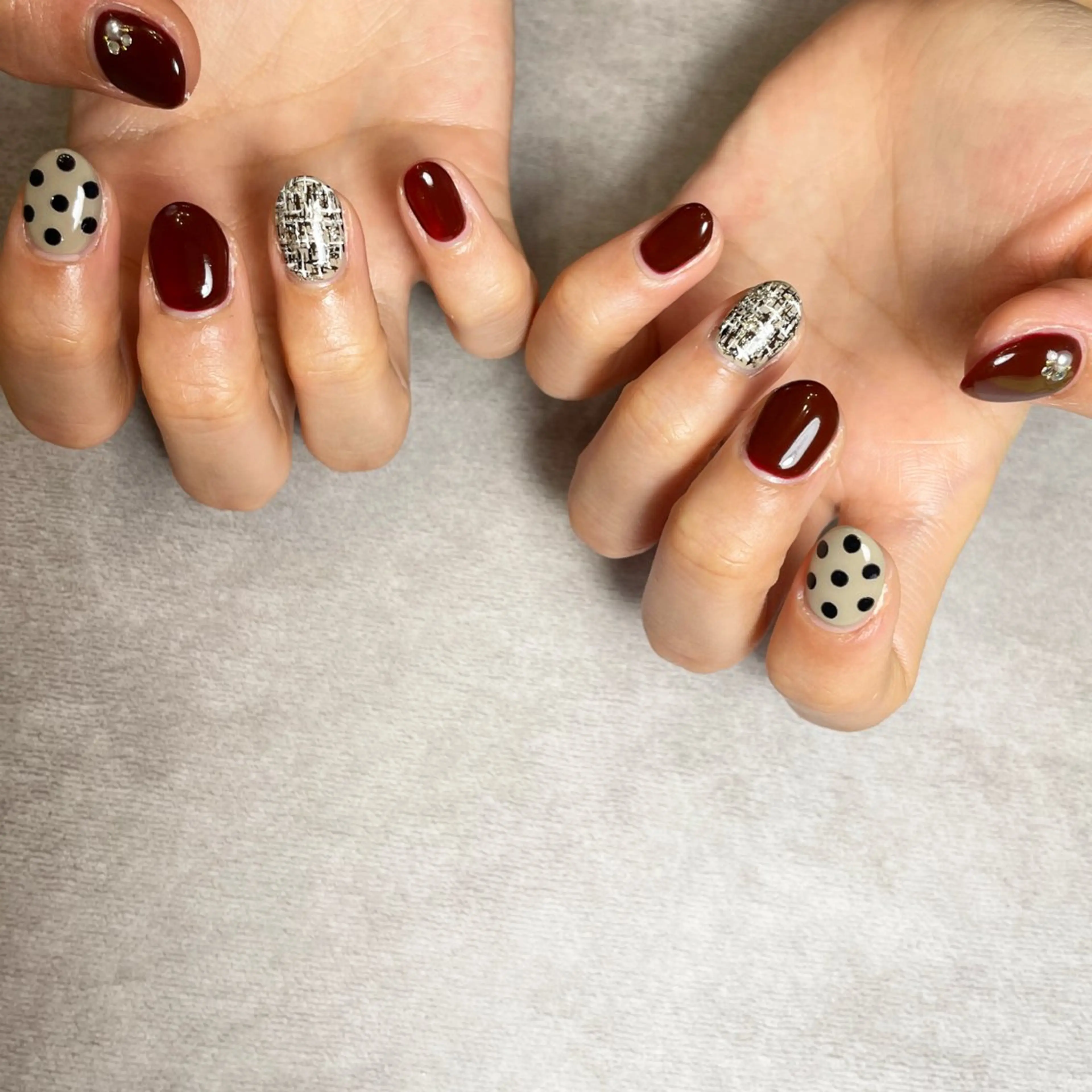 ネイル ボルドー ドット ツイードネイル ハンドネイル K Harukaのネイルデザイン