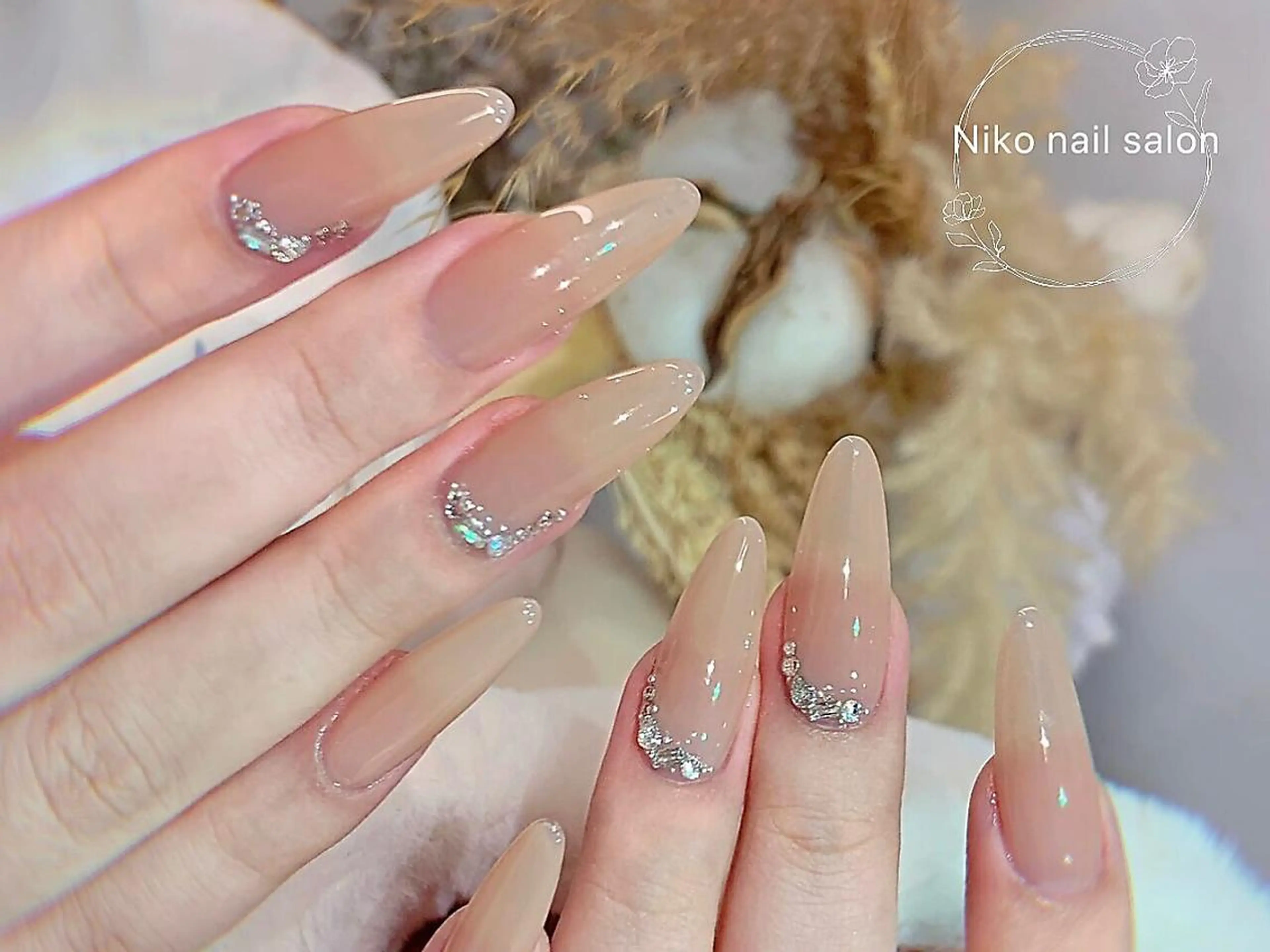 ネイル 長さ出し フットネイル フレンチネイル ジェルネイル ガラスフレンチ Niko ネイルサロン大宮店のネイルデザイン
