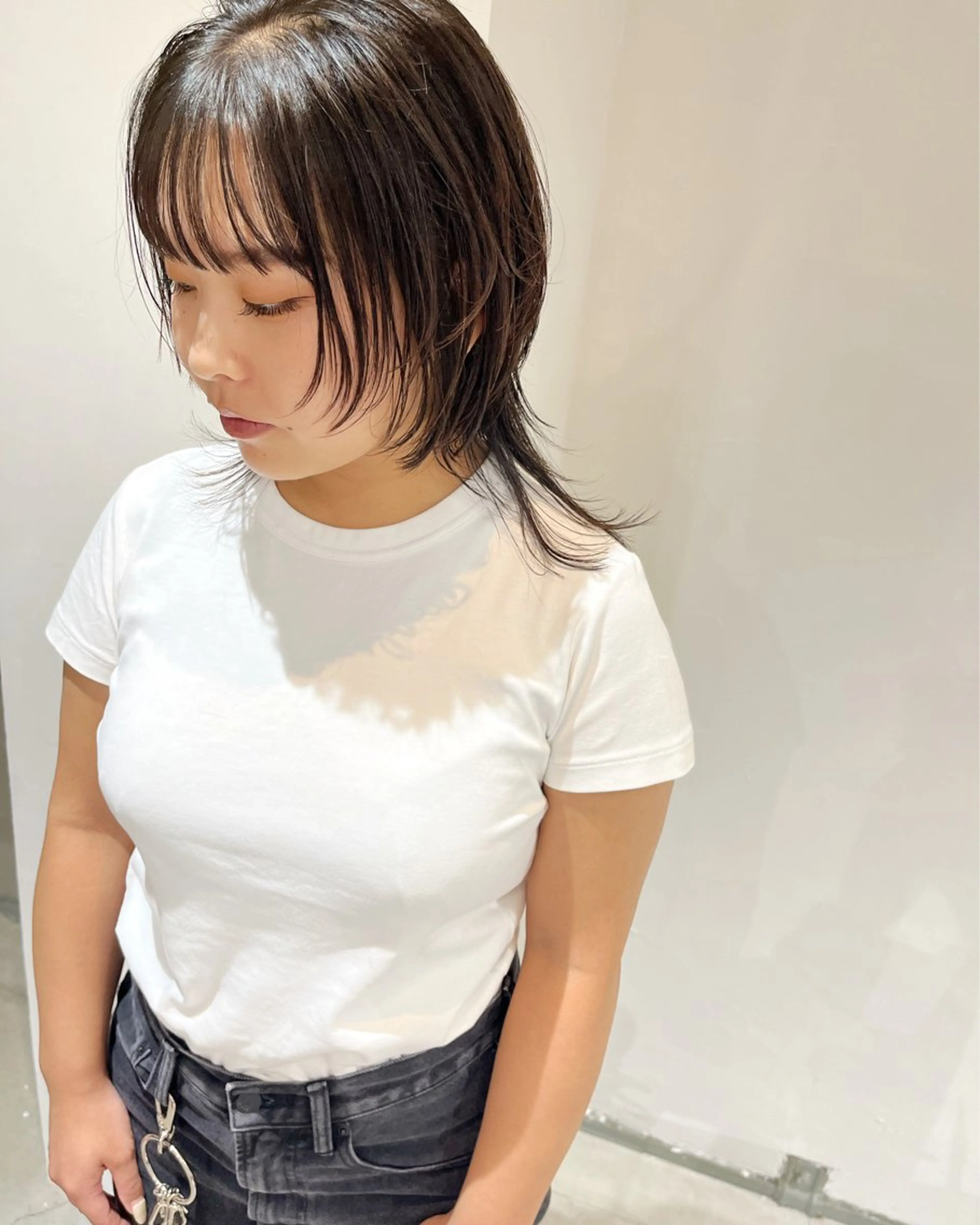 ミディアム カラー 鈴木 美紅のヘアスタイル