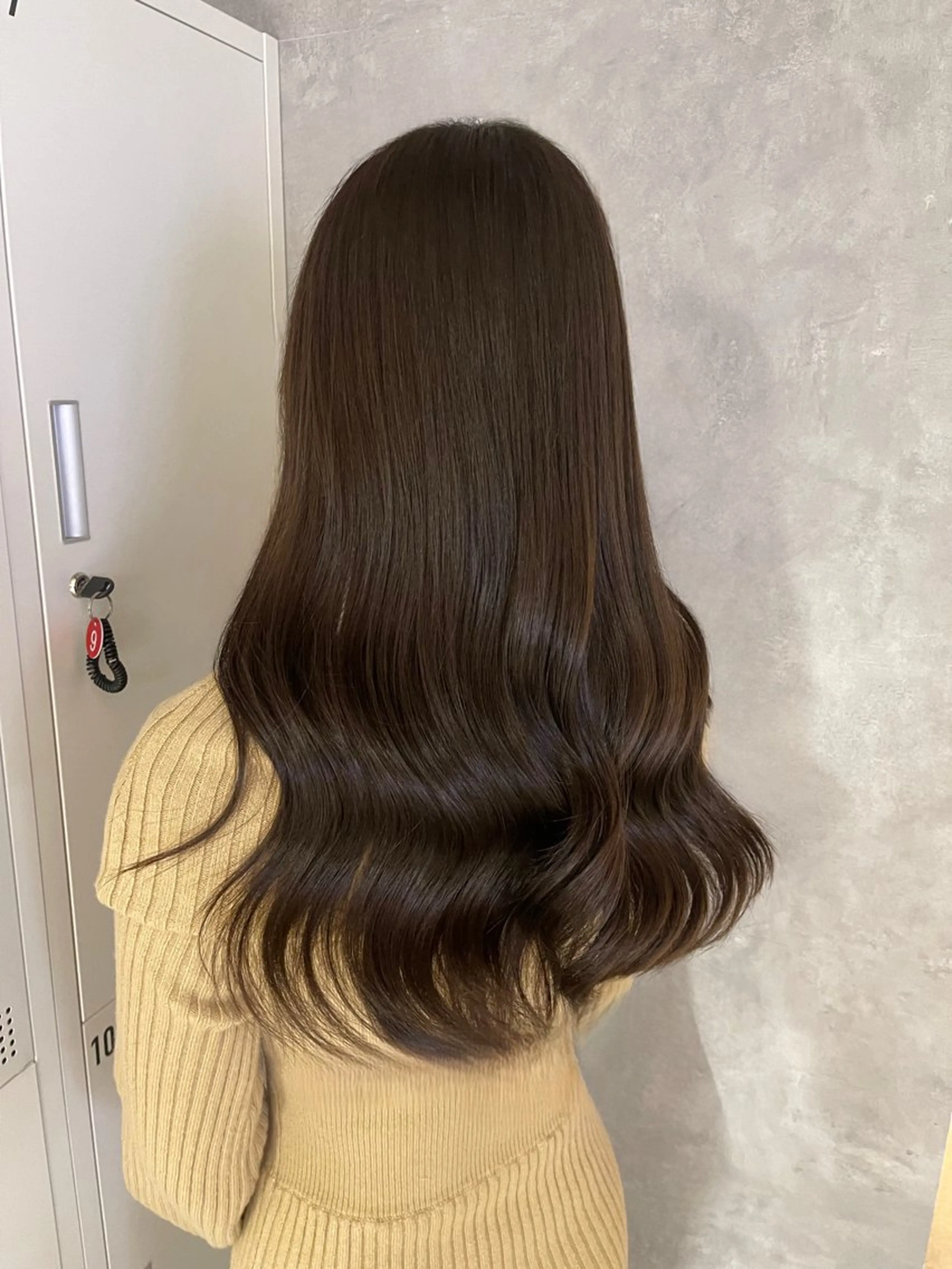 ロング カラー グレージュ カット ヘアカラー トリートメント かめい りなのヘアスタイル