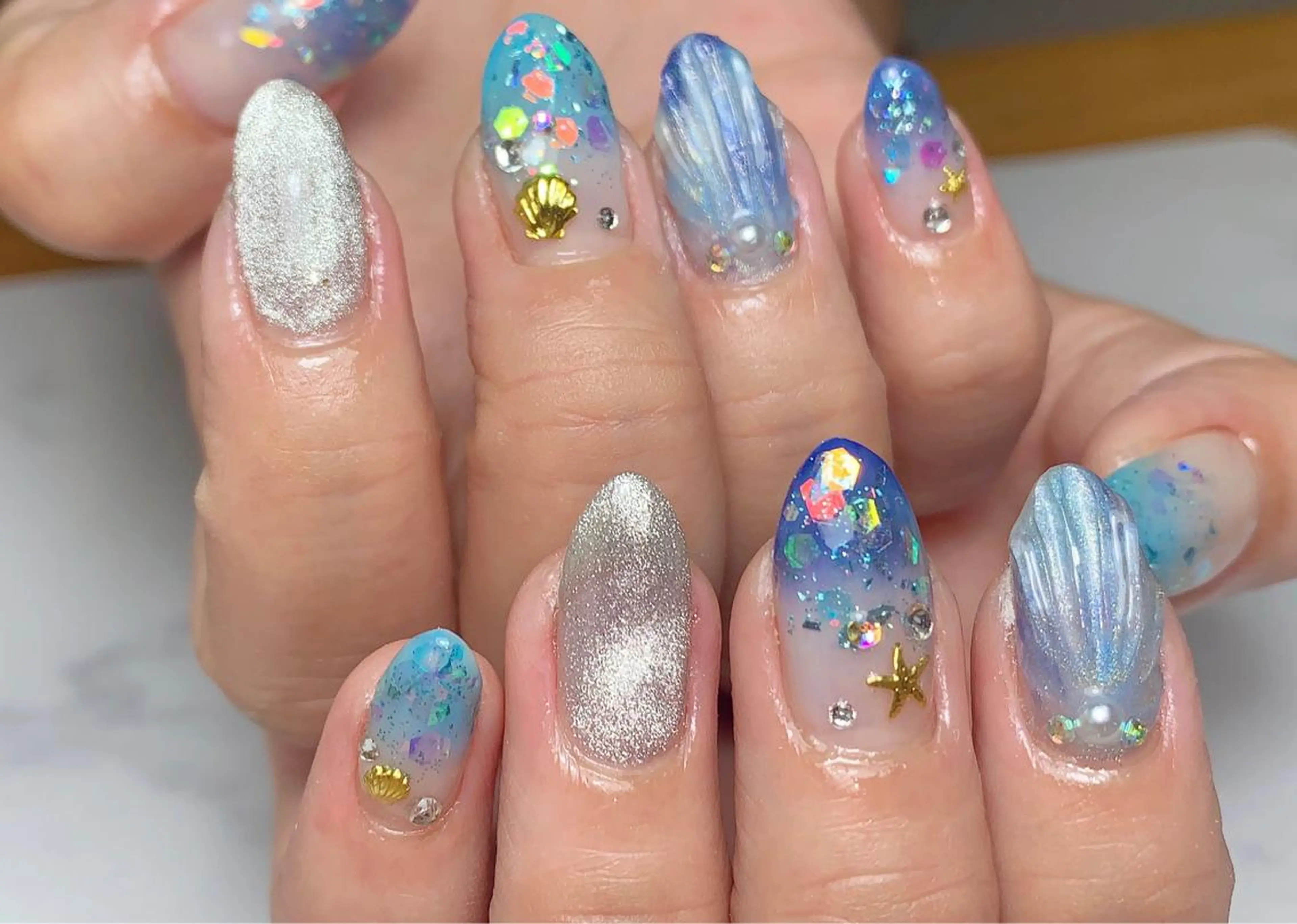 ネイル 加藤 優子のネイルデザイン