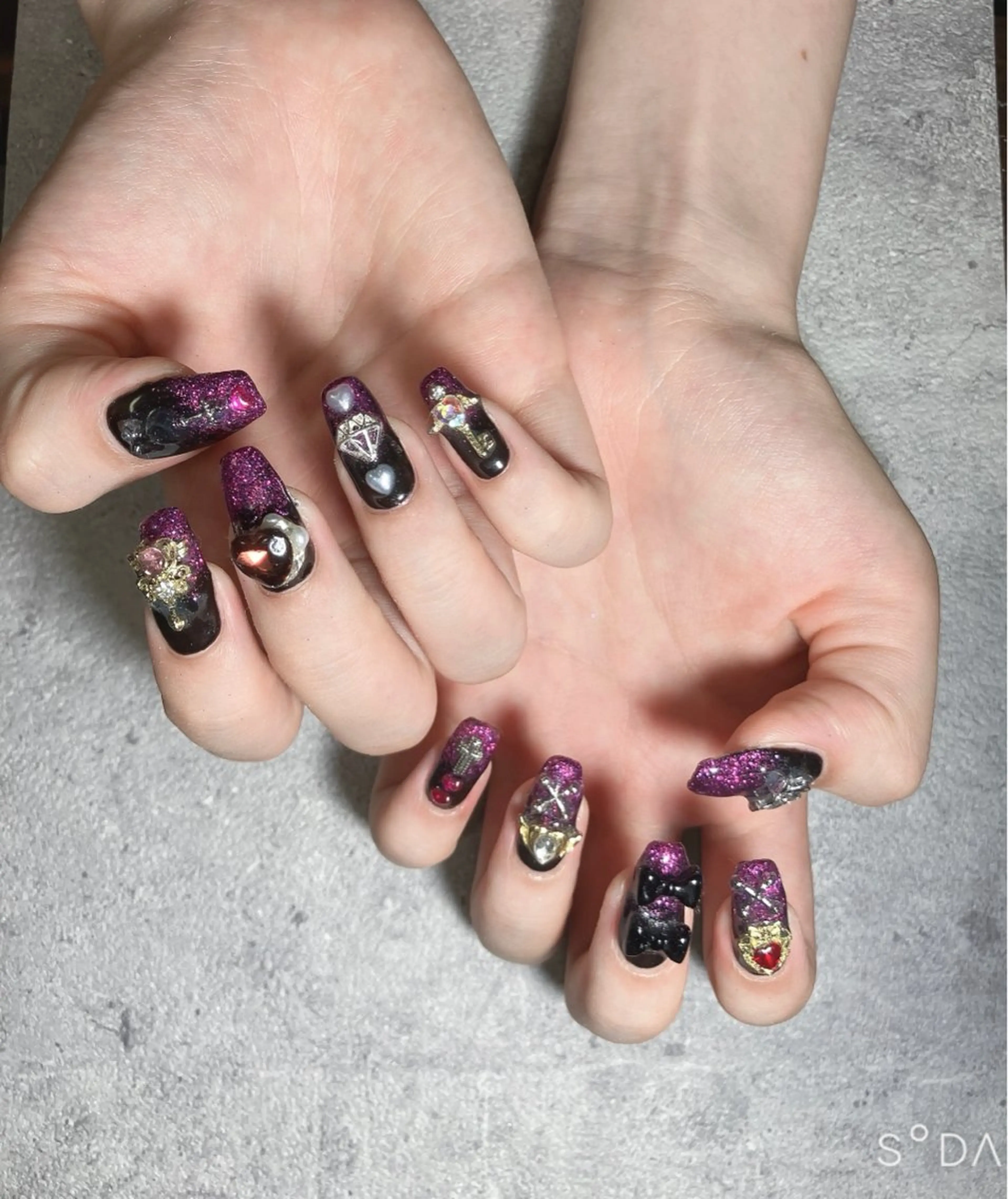 ネイル ハンドネイル Liennail 持込デザインやり放題のネイルデザイン