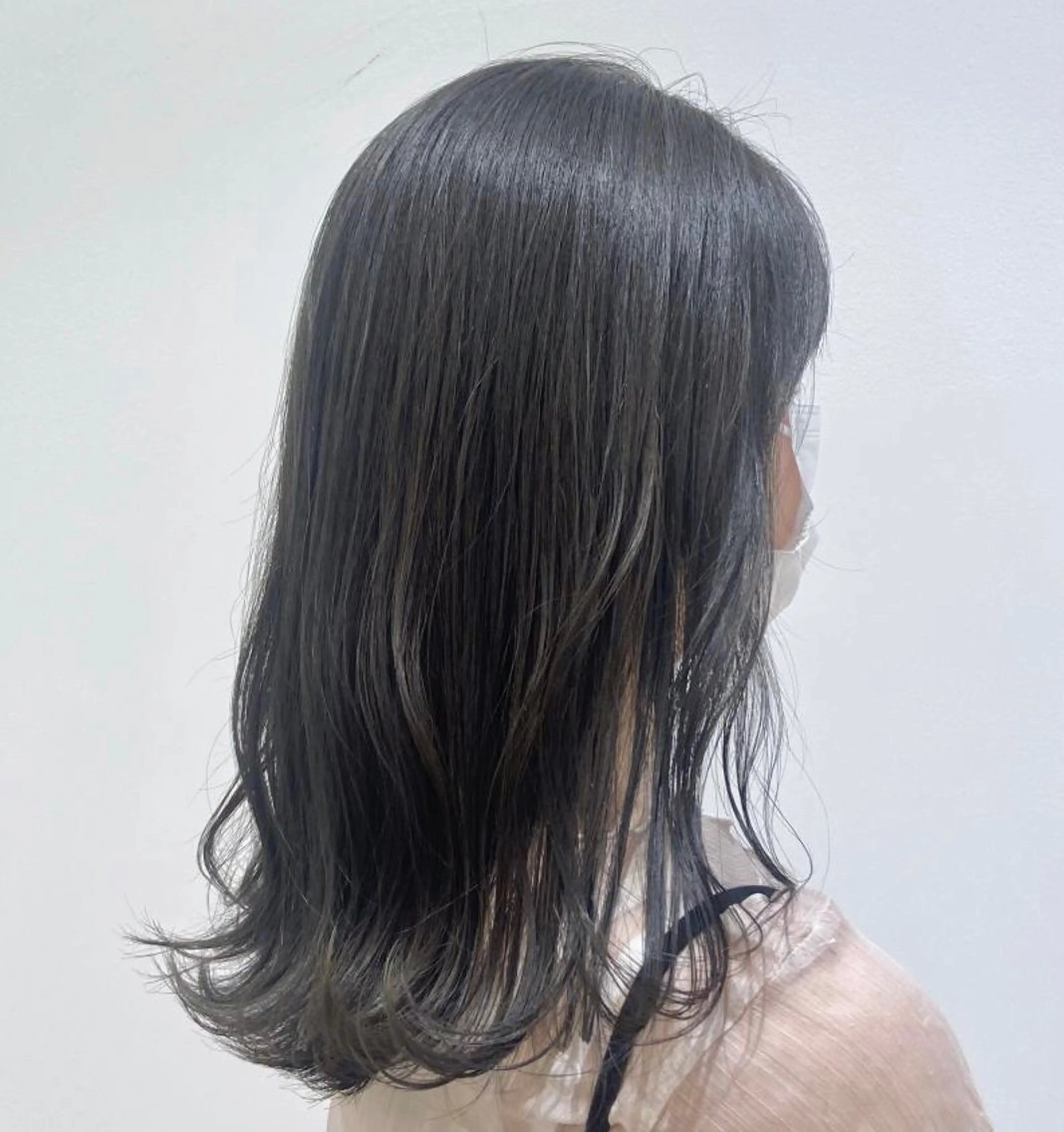 カラー ベージュカラー 透明感カラー オリーブベージュ 透明感Color🩶 髪質改善 ユウナ🦋のヘアスタイル