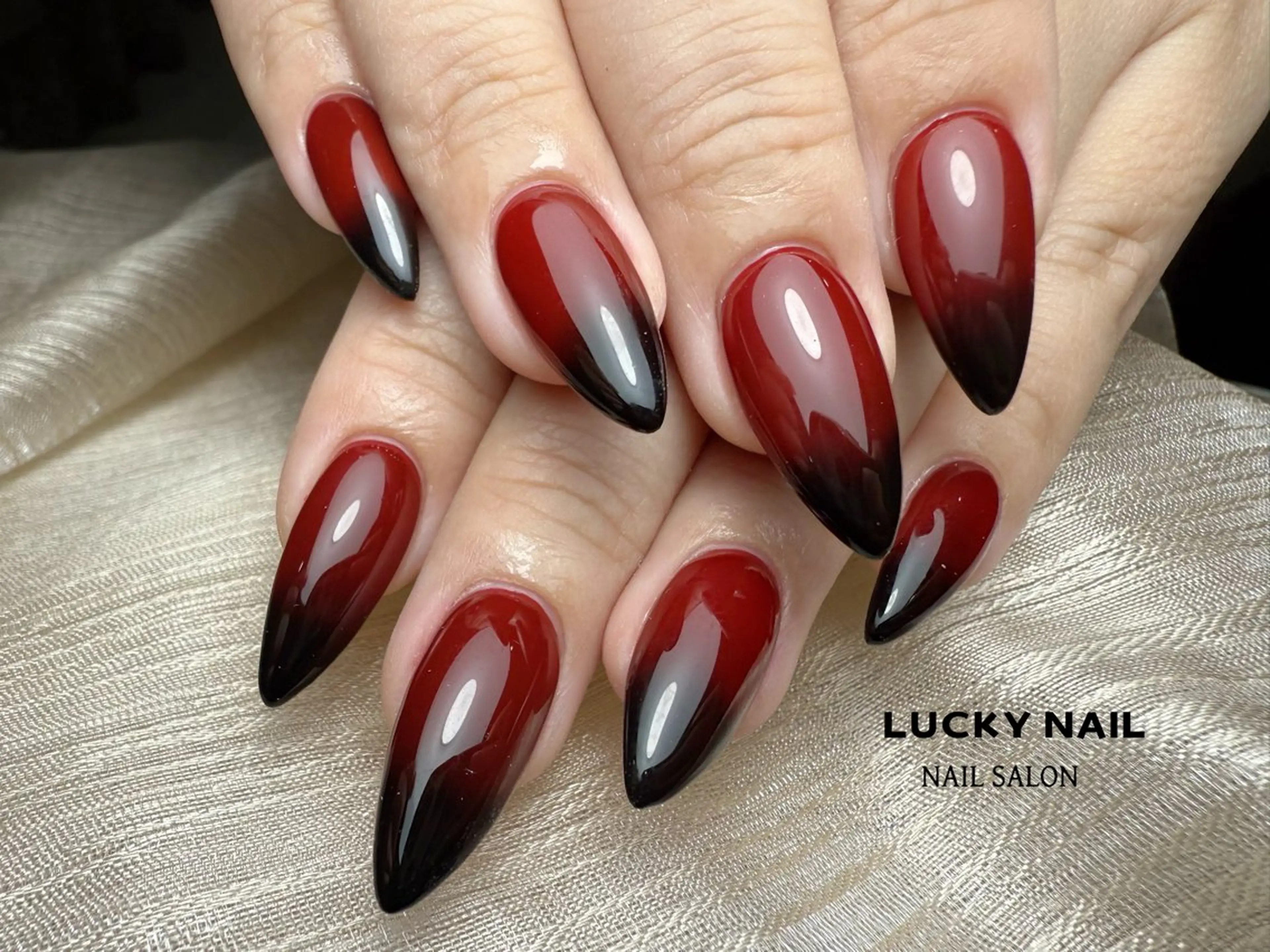 ネイル 宇 田川のネイルデザイン