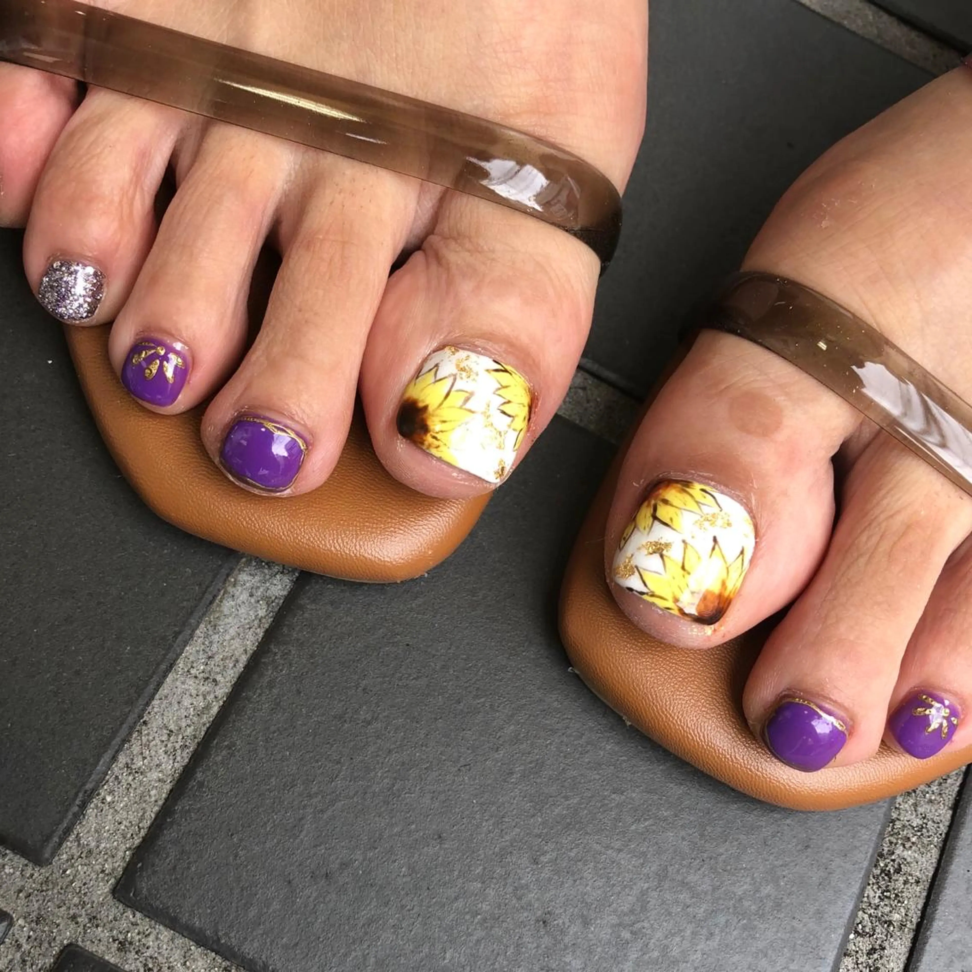 ネイル ハンドネイル 河野 弥月のネイルデザイン