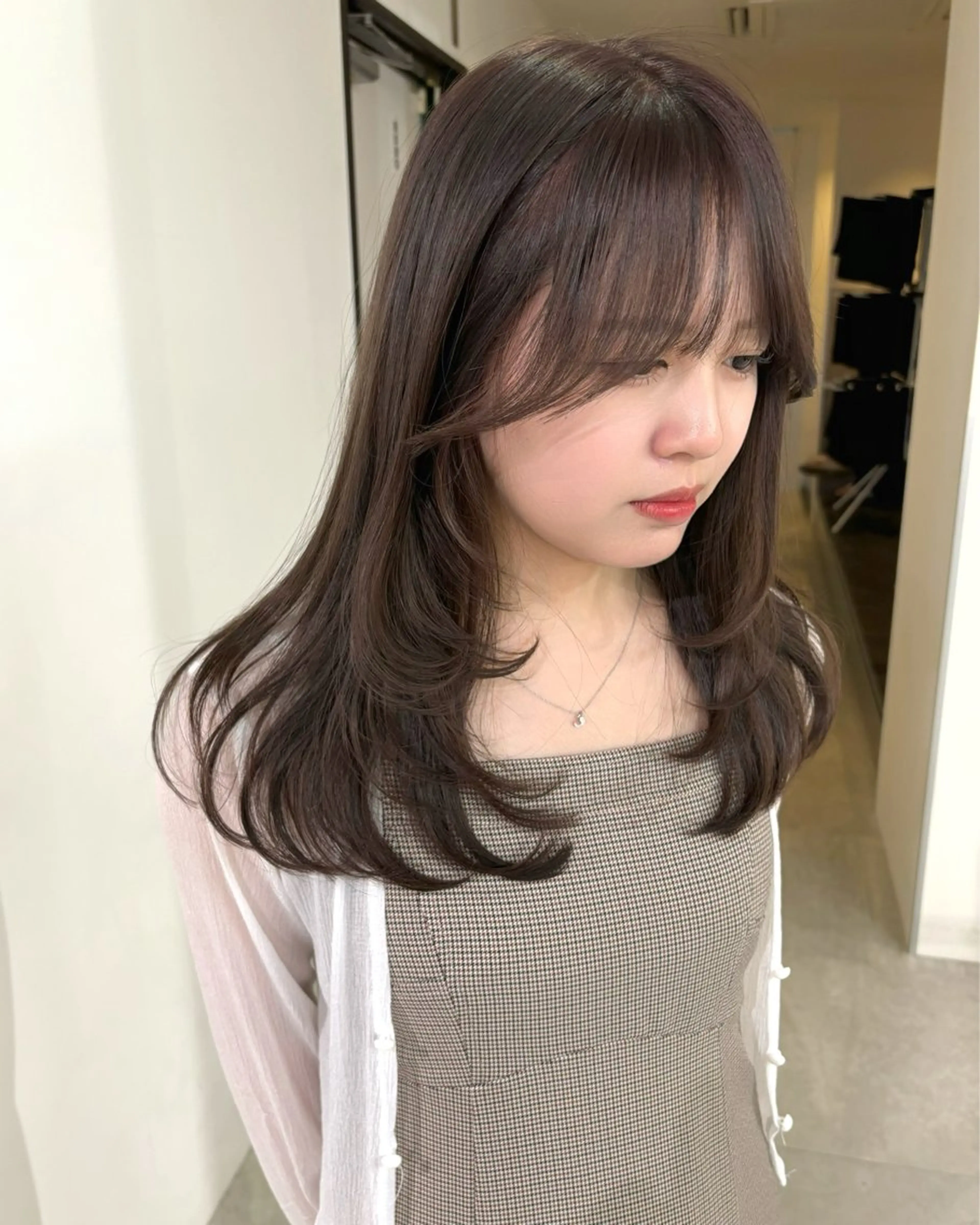 ロング カラー レイヤーカット mizuki/ピンク ベージュ.レイヤーのヘアスタイル