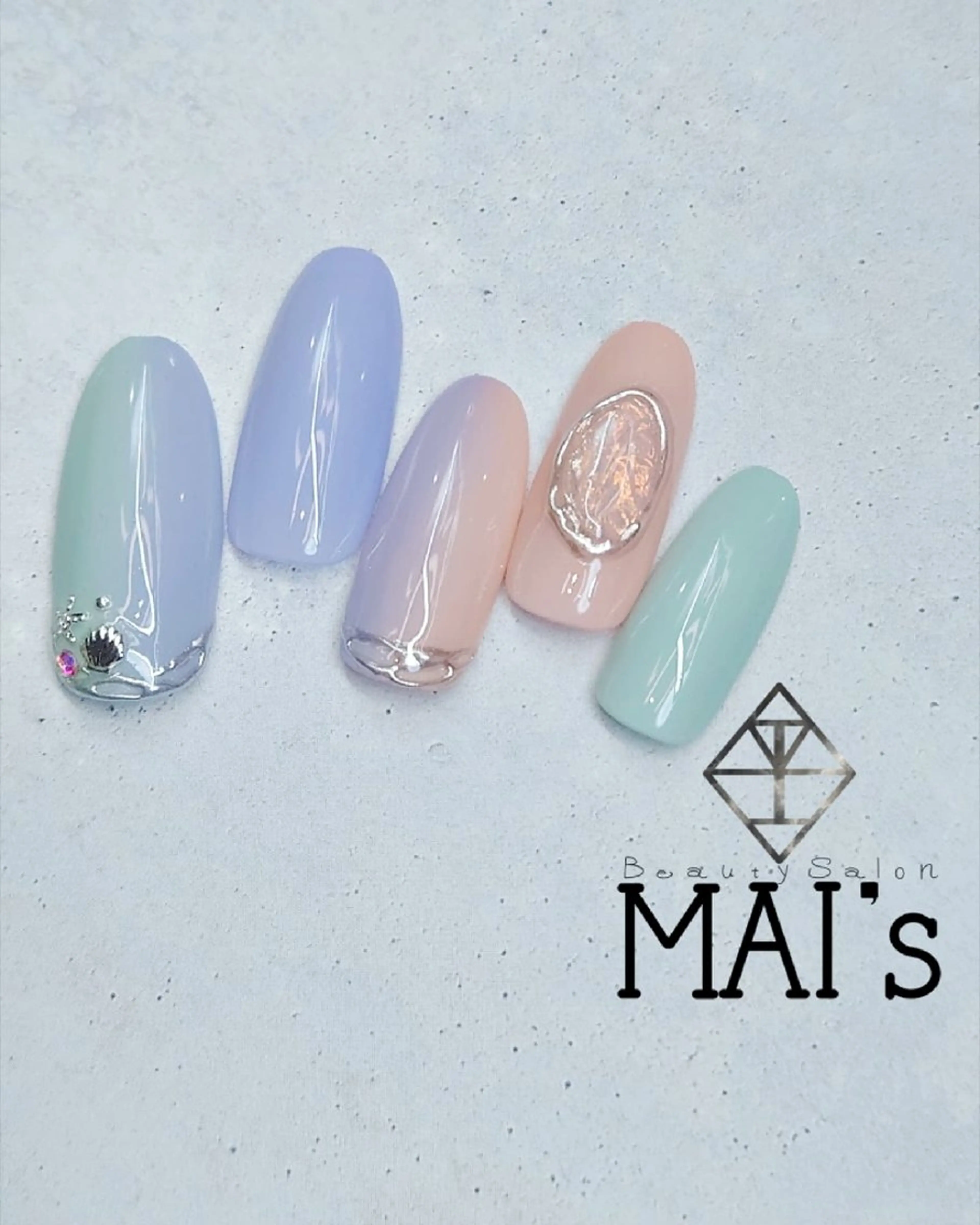 ネイル ハンドネイル ネイリスト Erinaのネイルデザイン