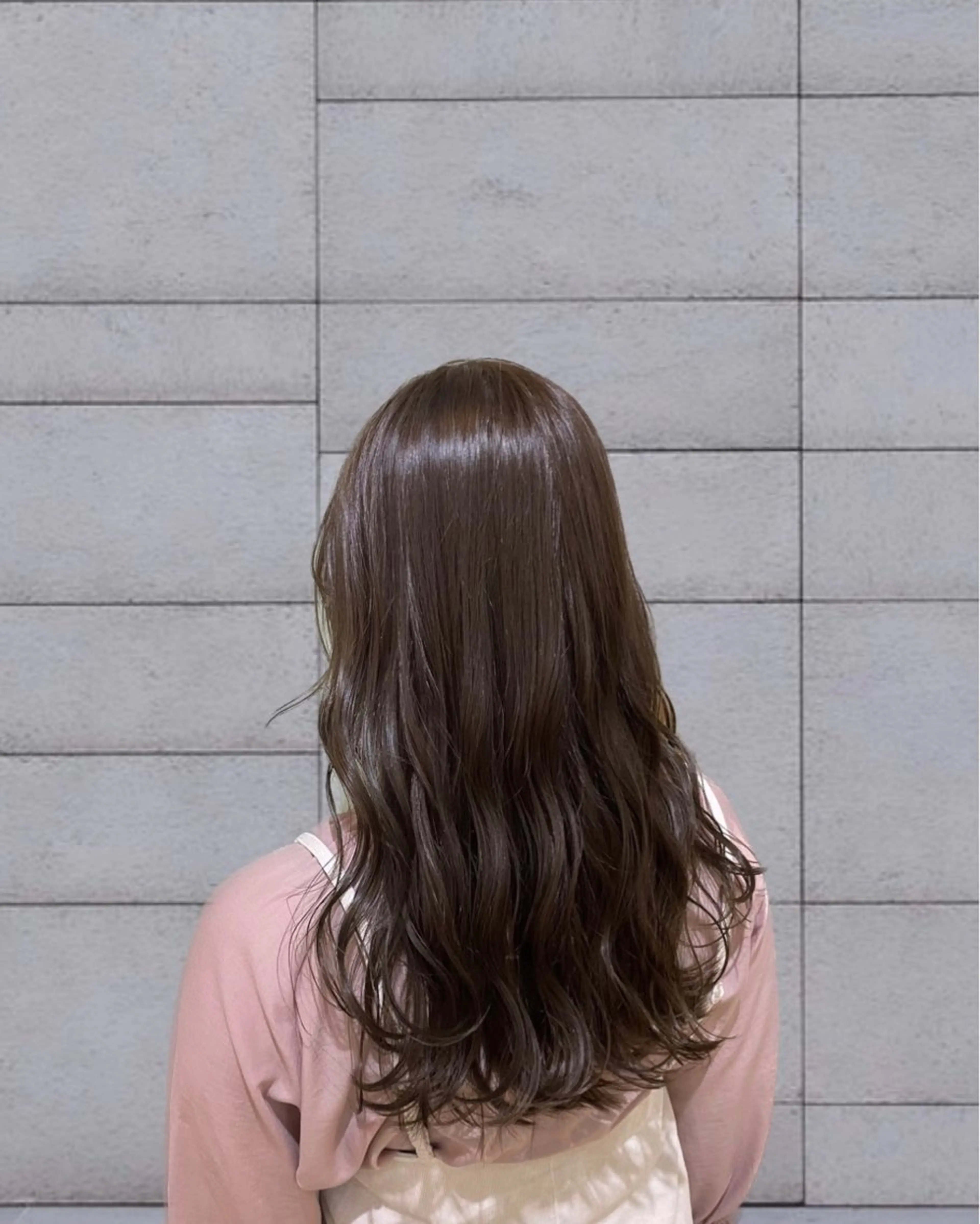 ロング カット ヘアカラー トリートメント ayano / 透明感・くすみカラーのヘアスタイル