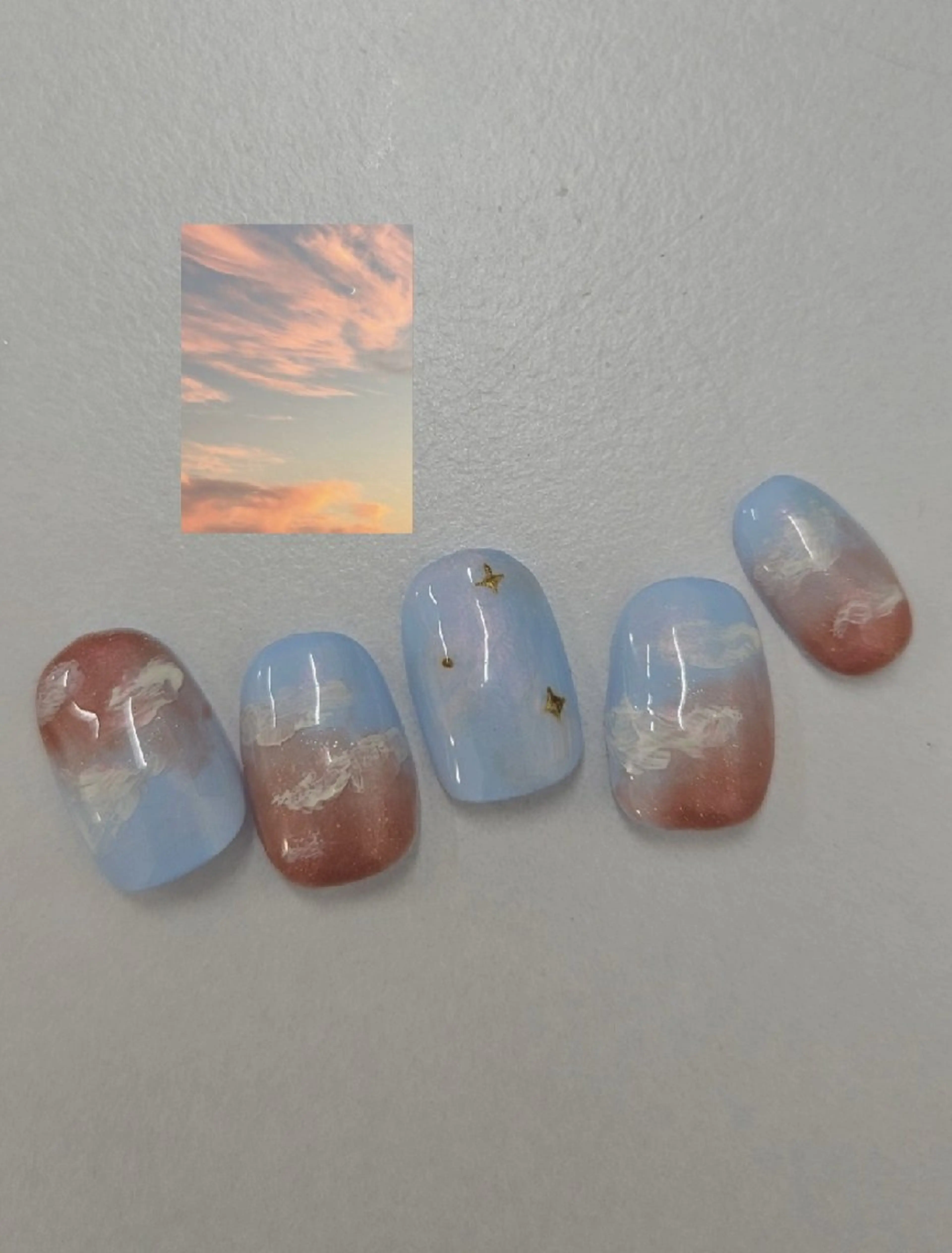 ネイル ジェルネイル ニュアンスネイル パラジェル 夏ネイル ハンドネイル puku nail 🌼kazu🌼のネイルデザイン