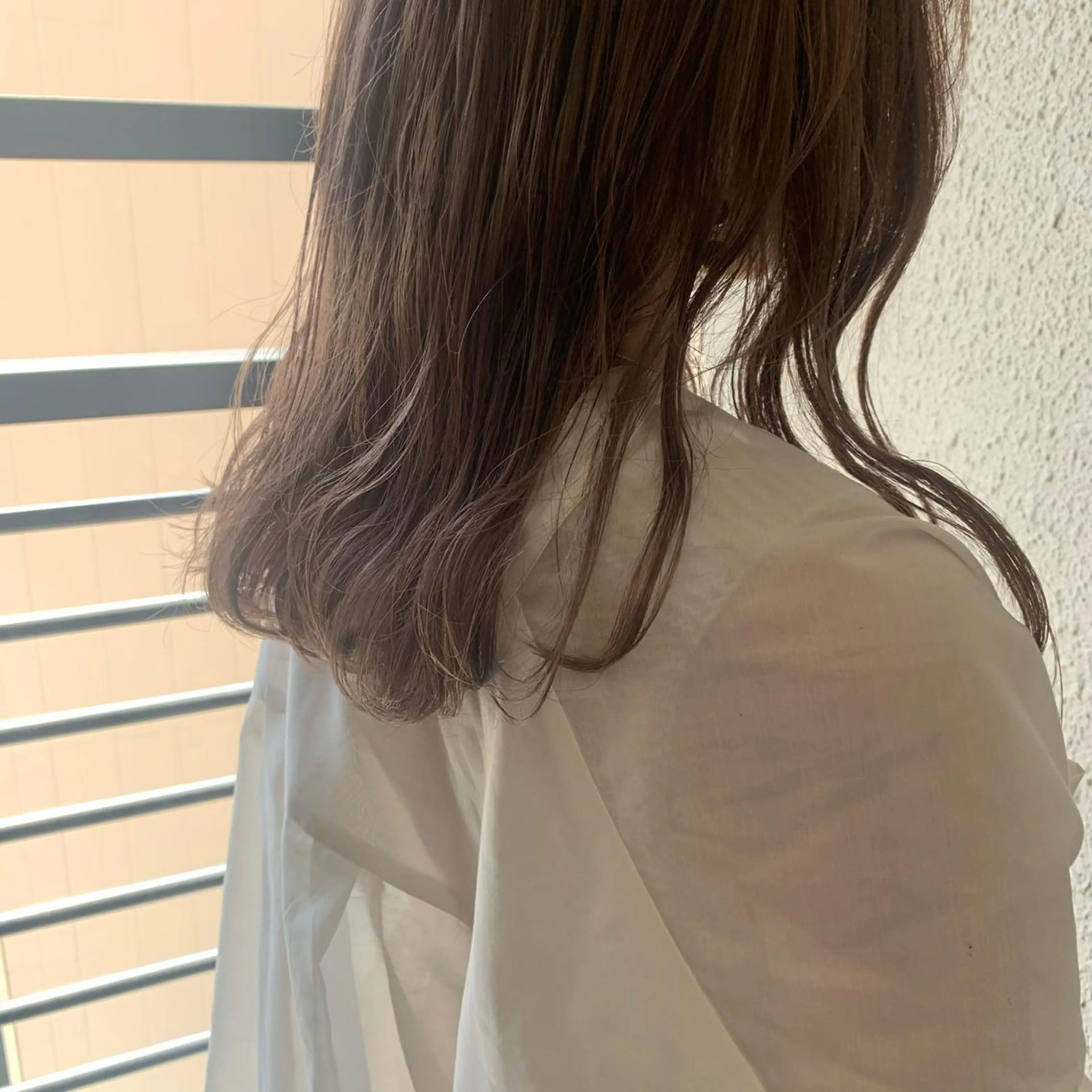 ミディアム カラー ベージュカラー chouette/ 根本優希のヘアスタイル