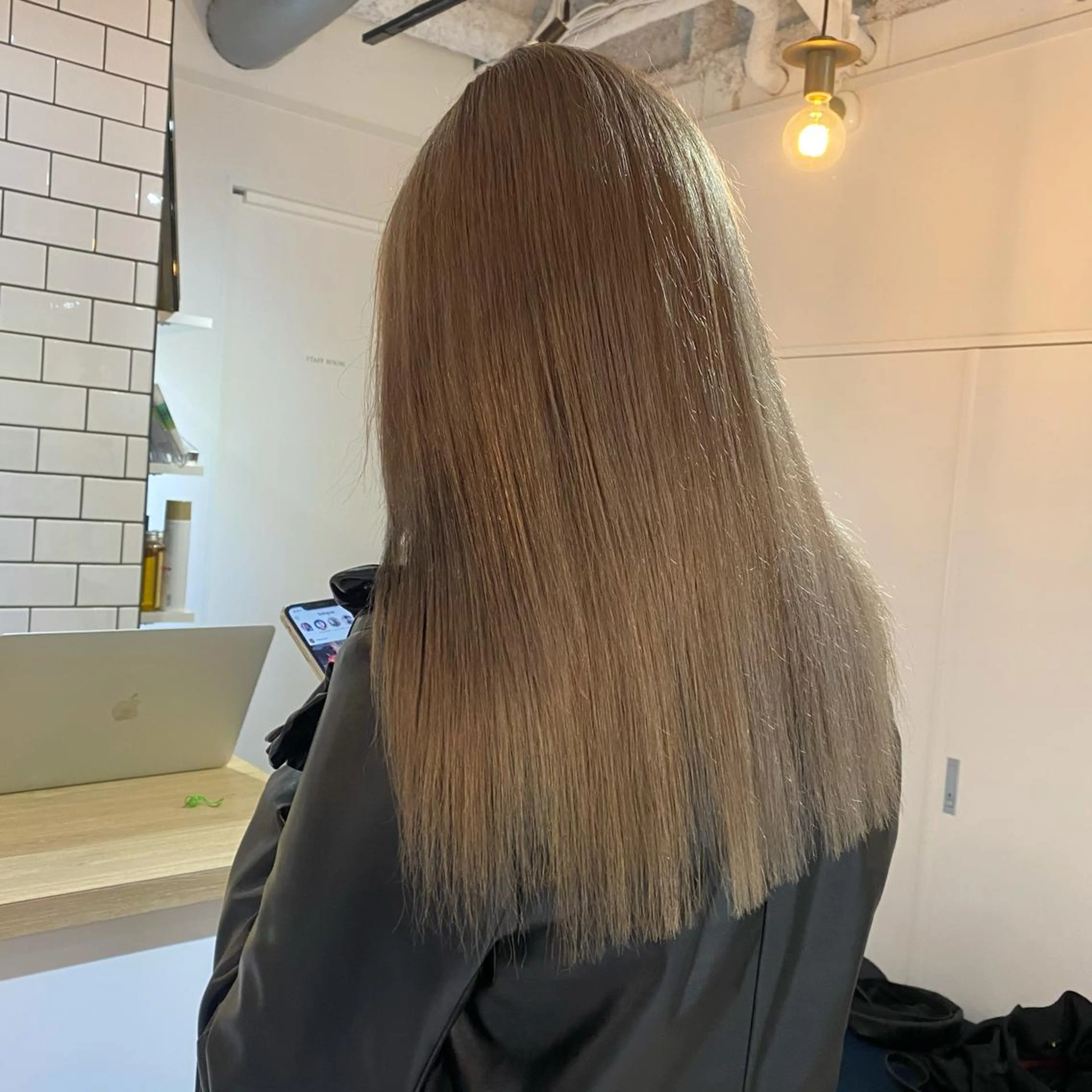 カラー 🌻AYANA 🌻のヘアスタイル