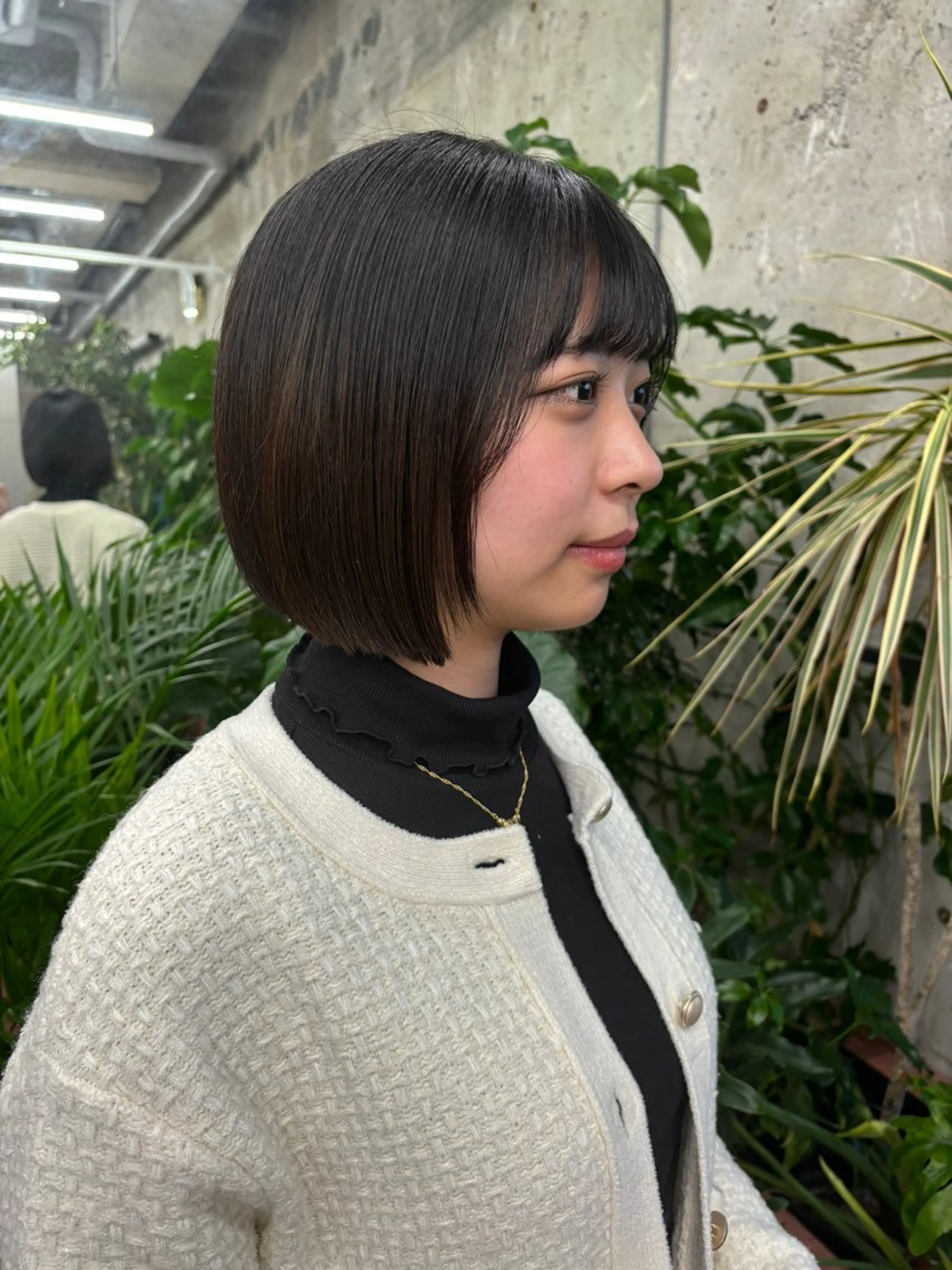 ミディアム 林 菜月のヘアスタイル