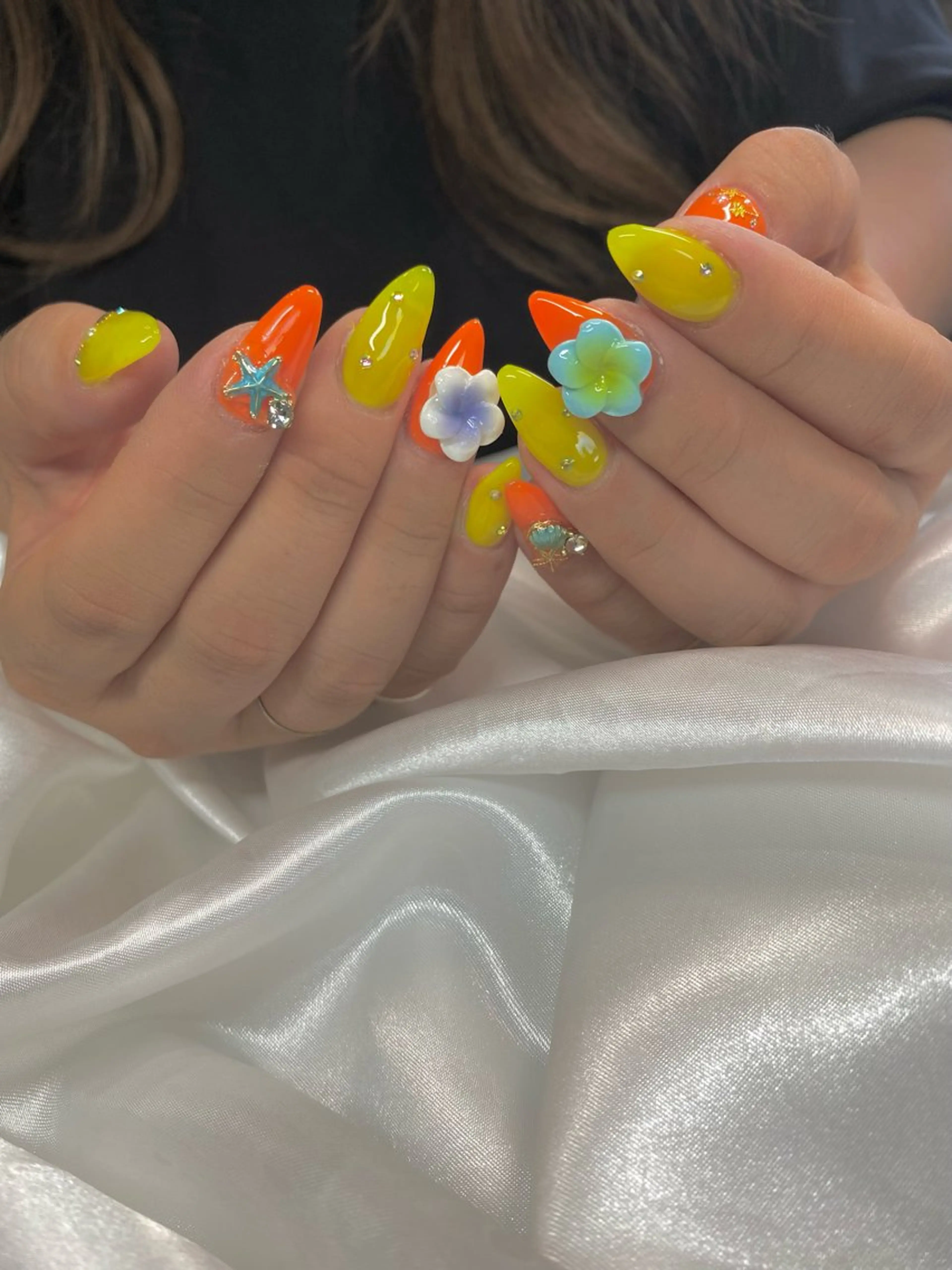 ネイル ハンドネイル デコパーツが得意♪ ネイル/眉毛/エステの眉毛・アイブロウイメージ