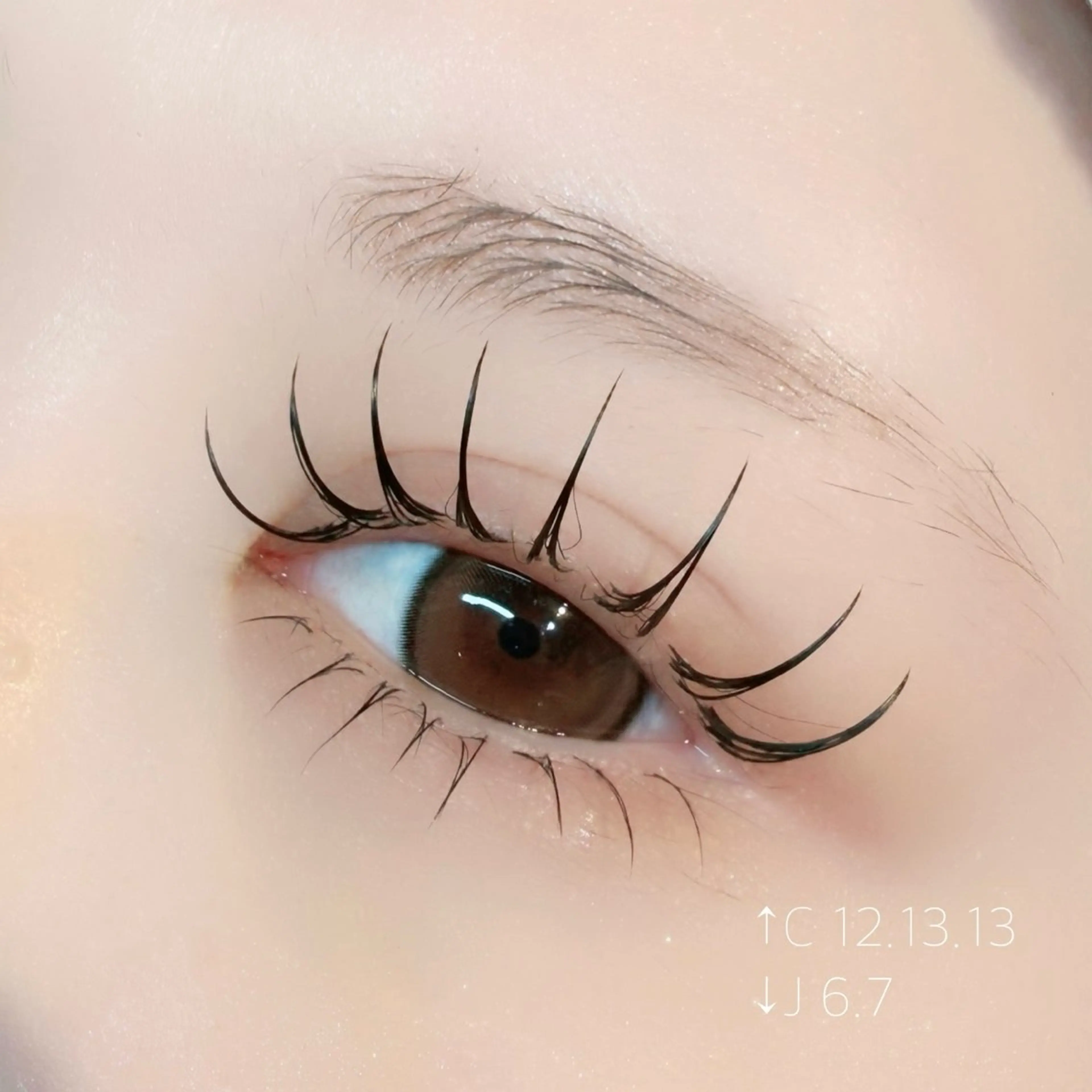 マツエク・マツパ マツエク 束感マツエク💛 ririkaのマツエク・マツパデザイン