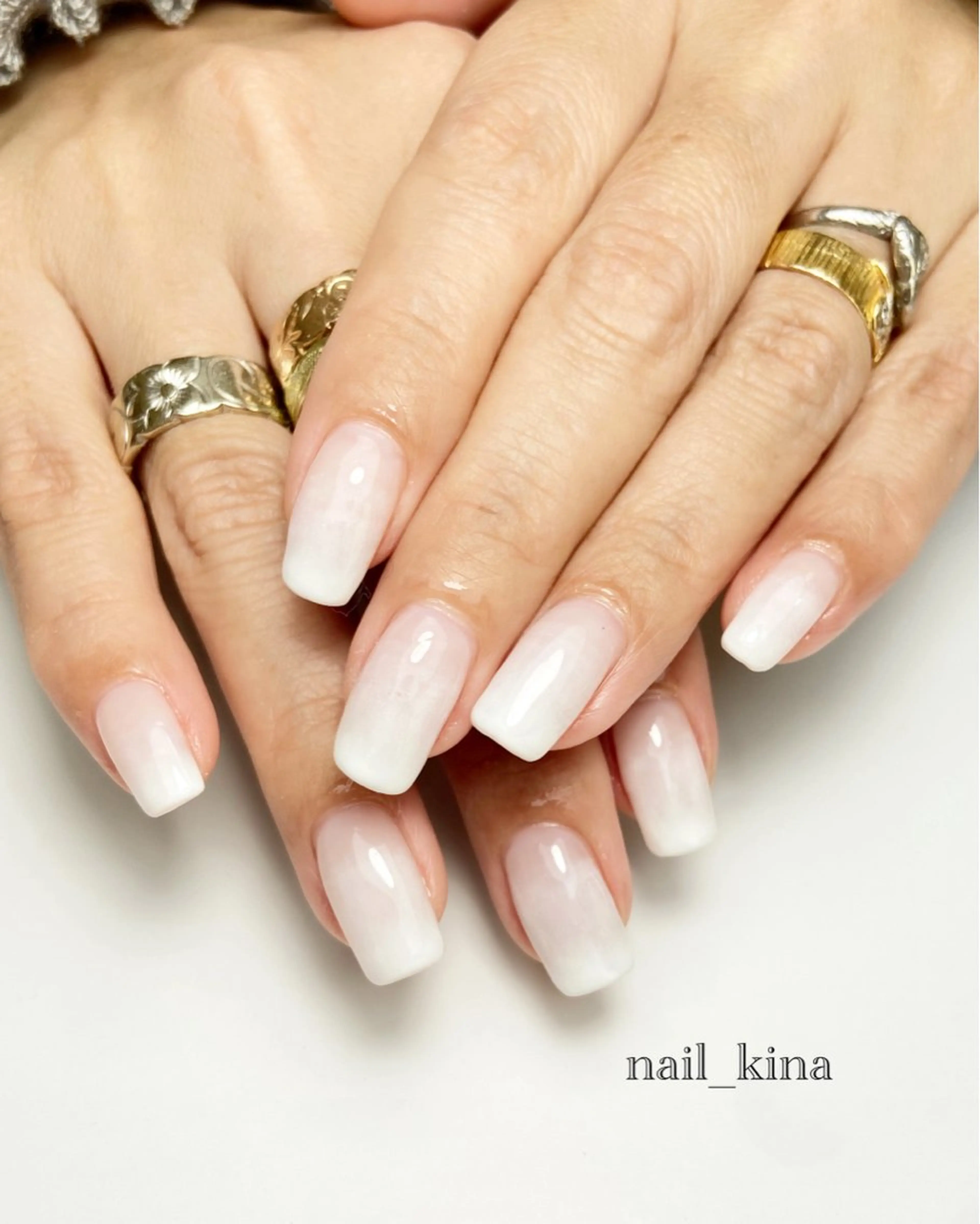 ネイル グラデーション ワンカラーネイル nail_ kinaのネイルデザイン