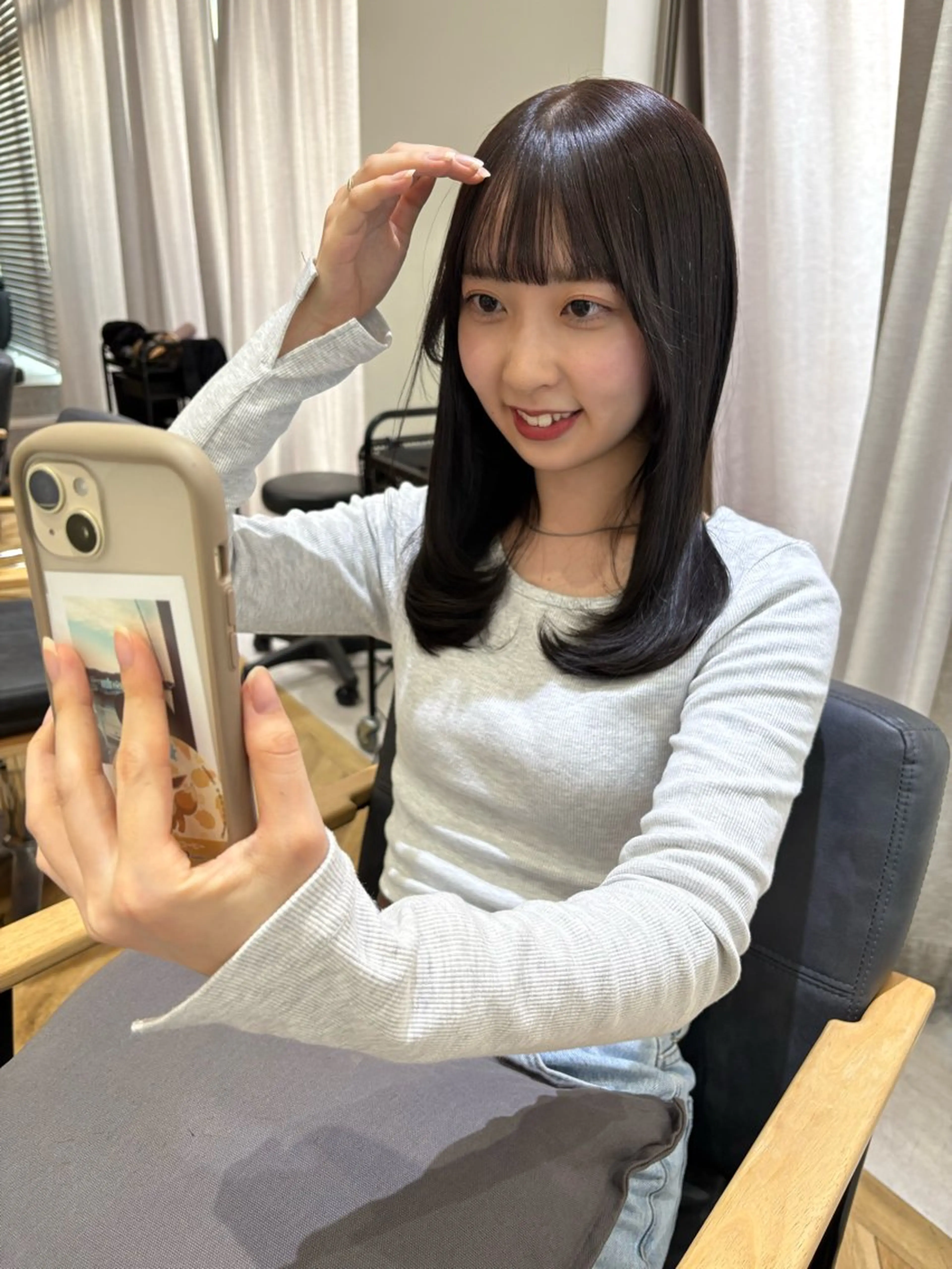 セミロング トリートメント men'ssalon Zina天神所属・✨髪質改善/顔周りカ ット/縮毛矯正✨三隅のヘアスタイル