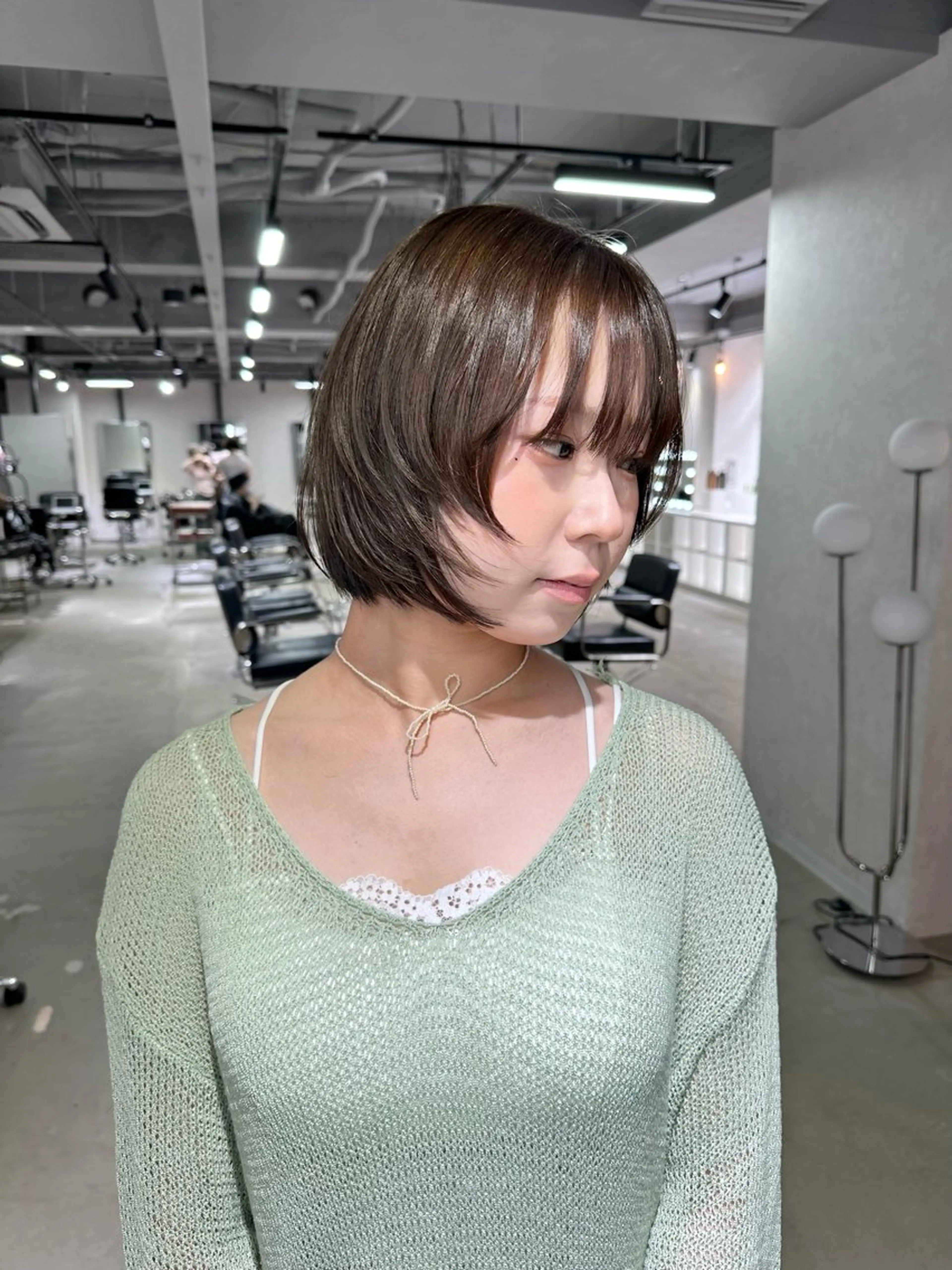 ショート ケアカラー ボブ 髪質改善 レイヤーカット トリートメント カット ヘアカラー トリートメント 艶髪カラー/レイヤ ー支持No.1renのヘアスタイル