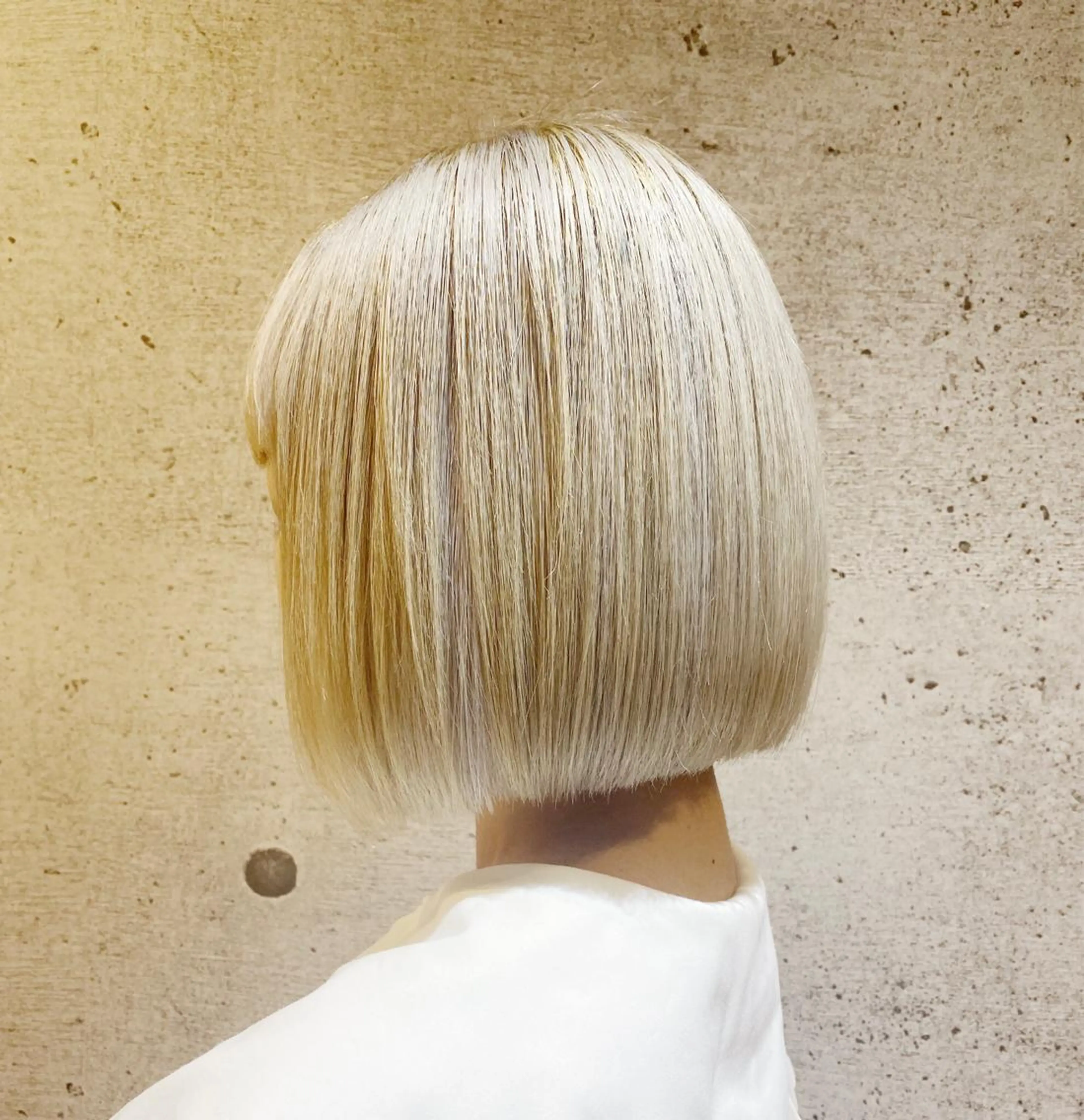 ショート カラー カット ヘアカラー トリートメント 久保 敏之のヘアスタイル