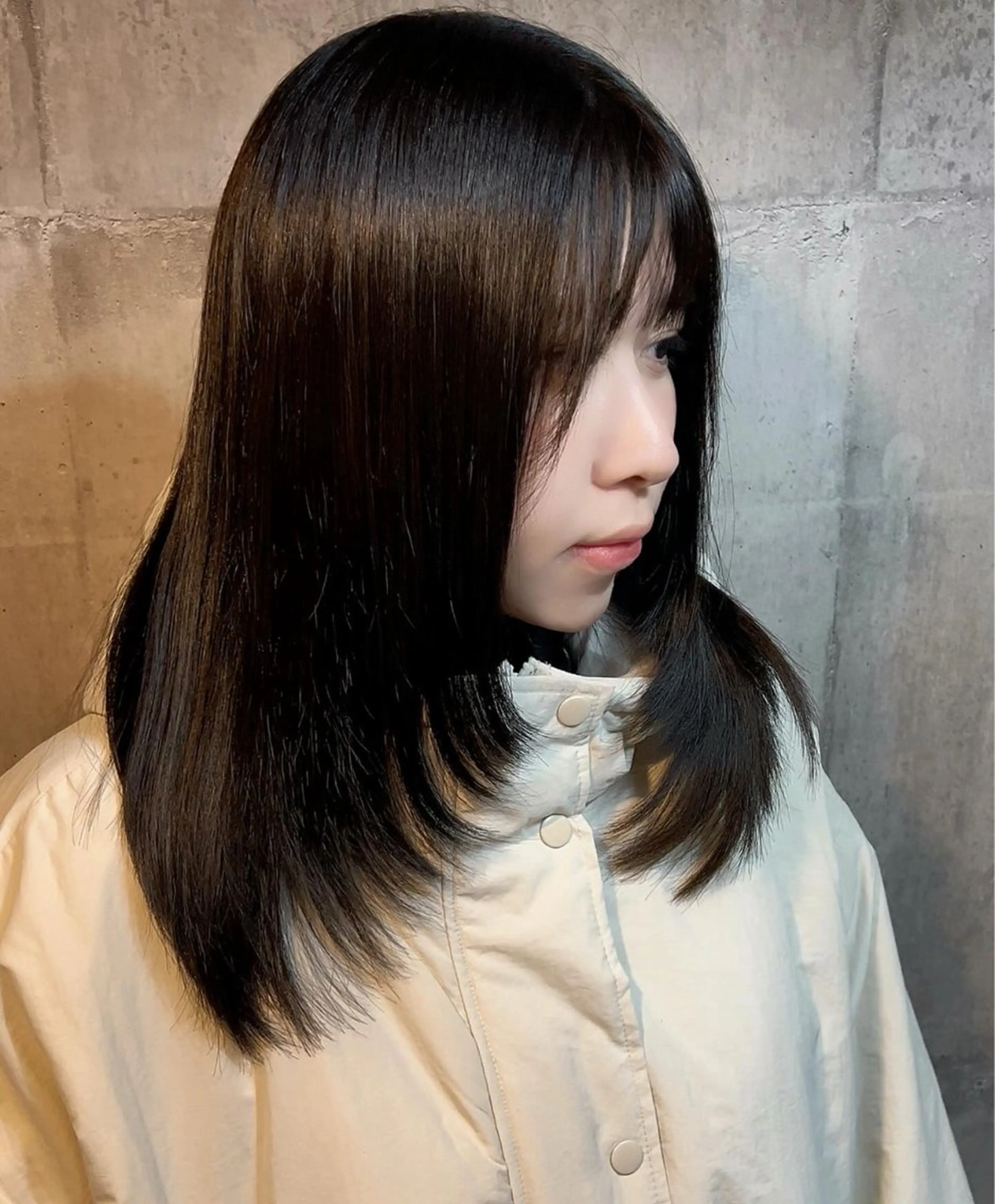 ロング カラー レイヤーカット Nagi レイヤー カット　ブリーチ募集のヘアスタイル