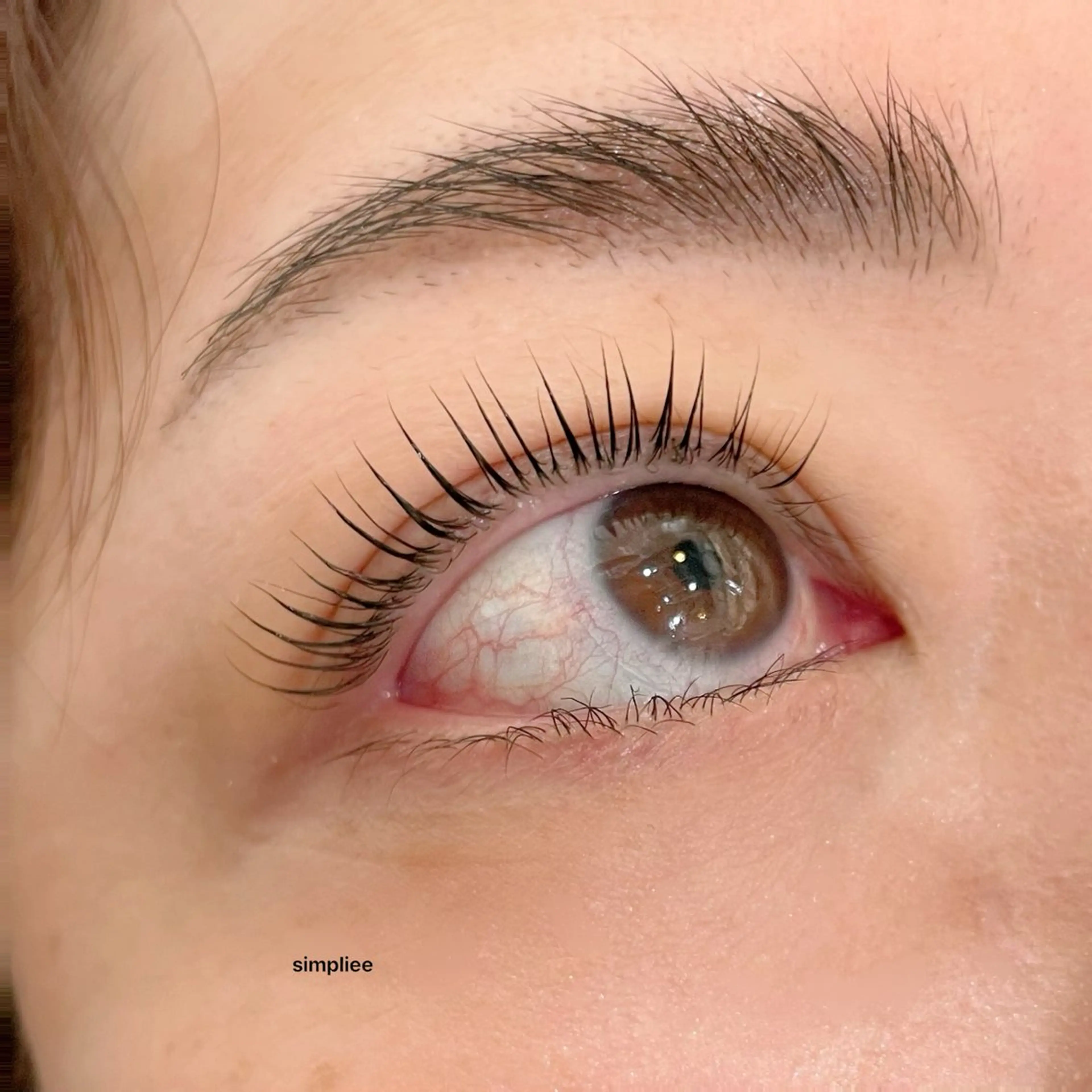 マツエク・マツパ simpliee / arisaのネイルデザイン