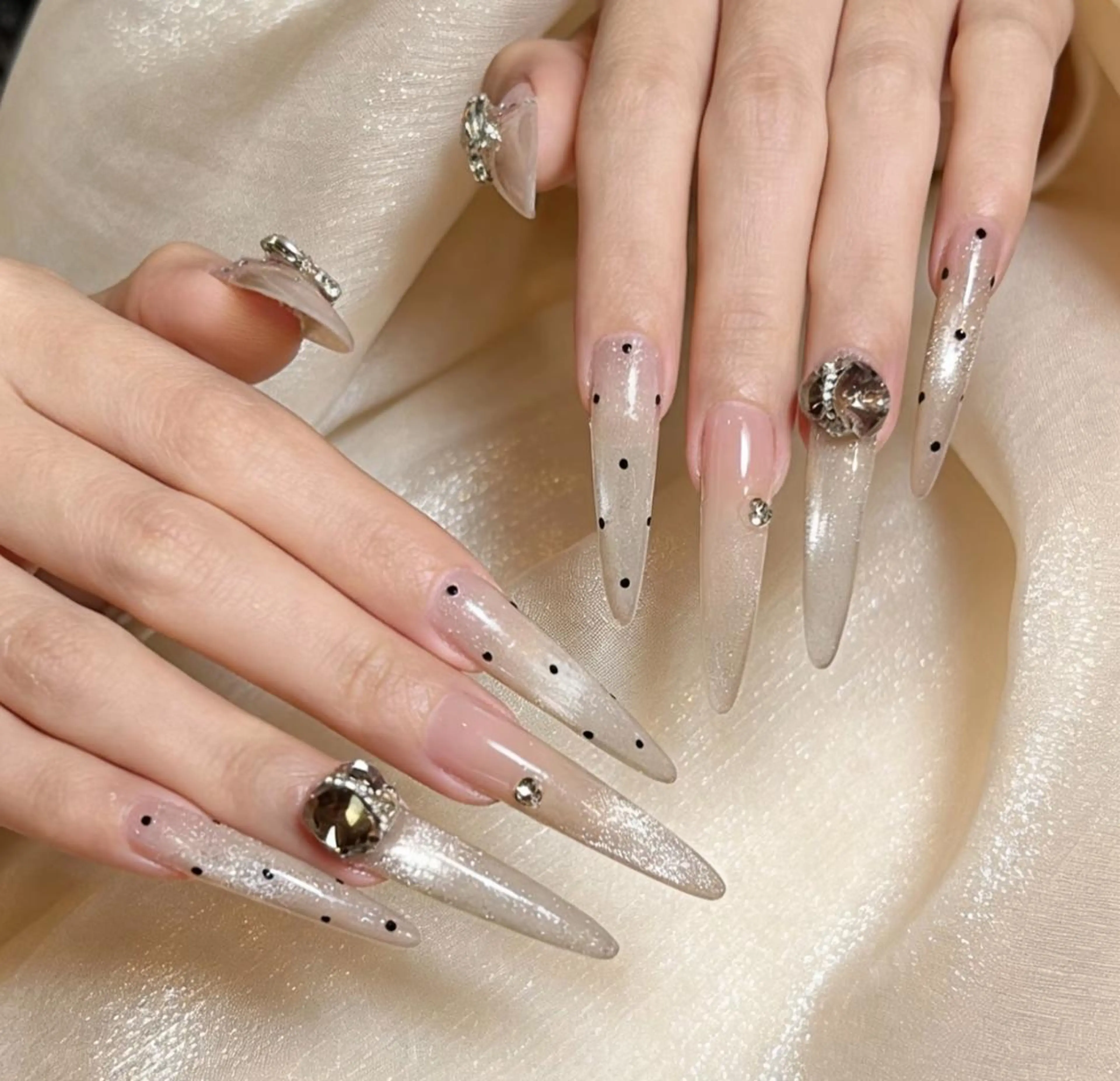 ネイル ハンドネイル 💫 Tsuki_Nailのネイルデザイン