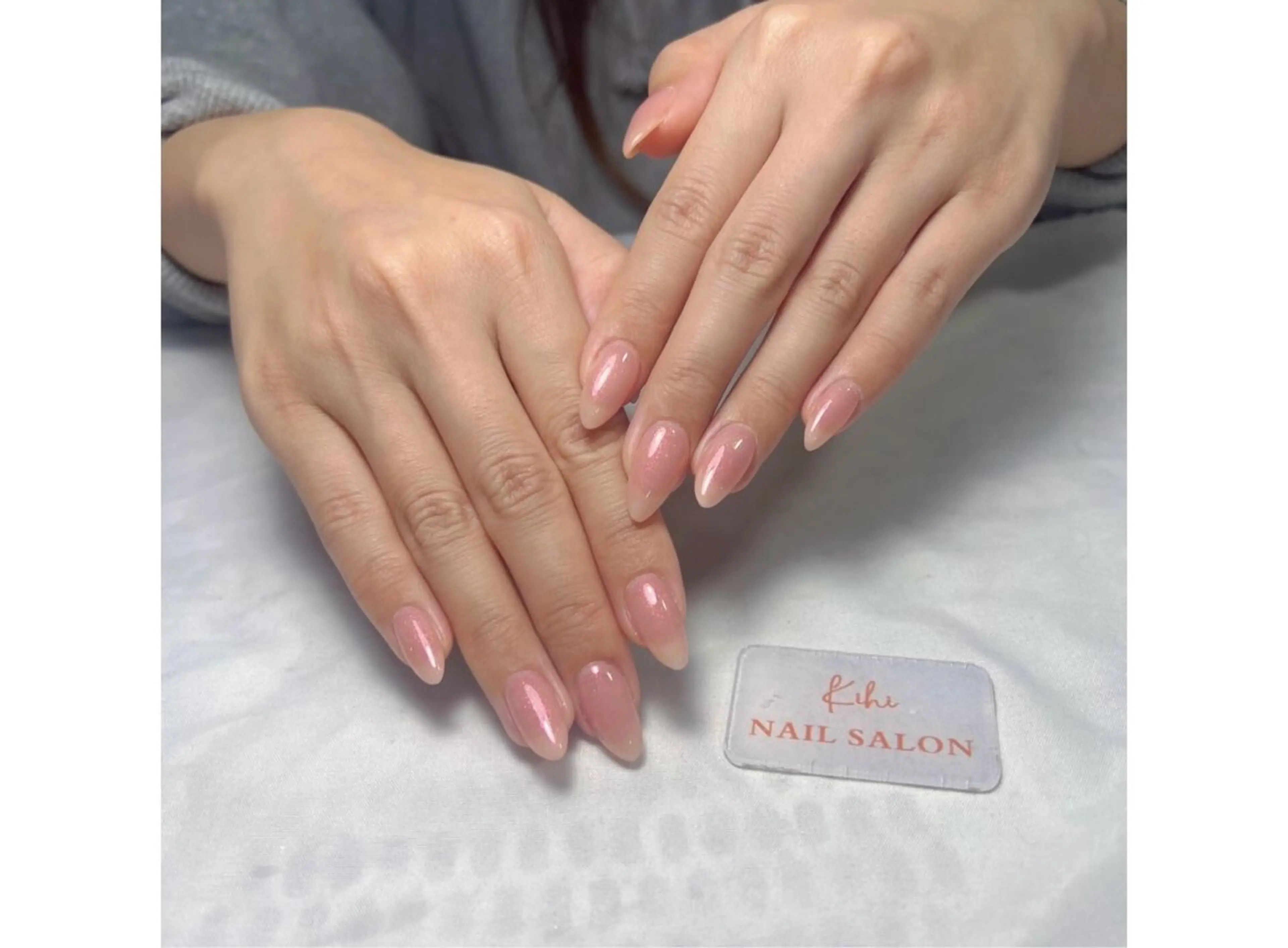 ネイル フレンチネイル ジェルネイル グラデーション キラキラネイル 韓国ネイル 清水 ユナのネイルデザイン