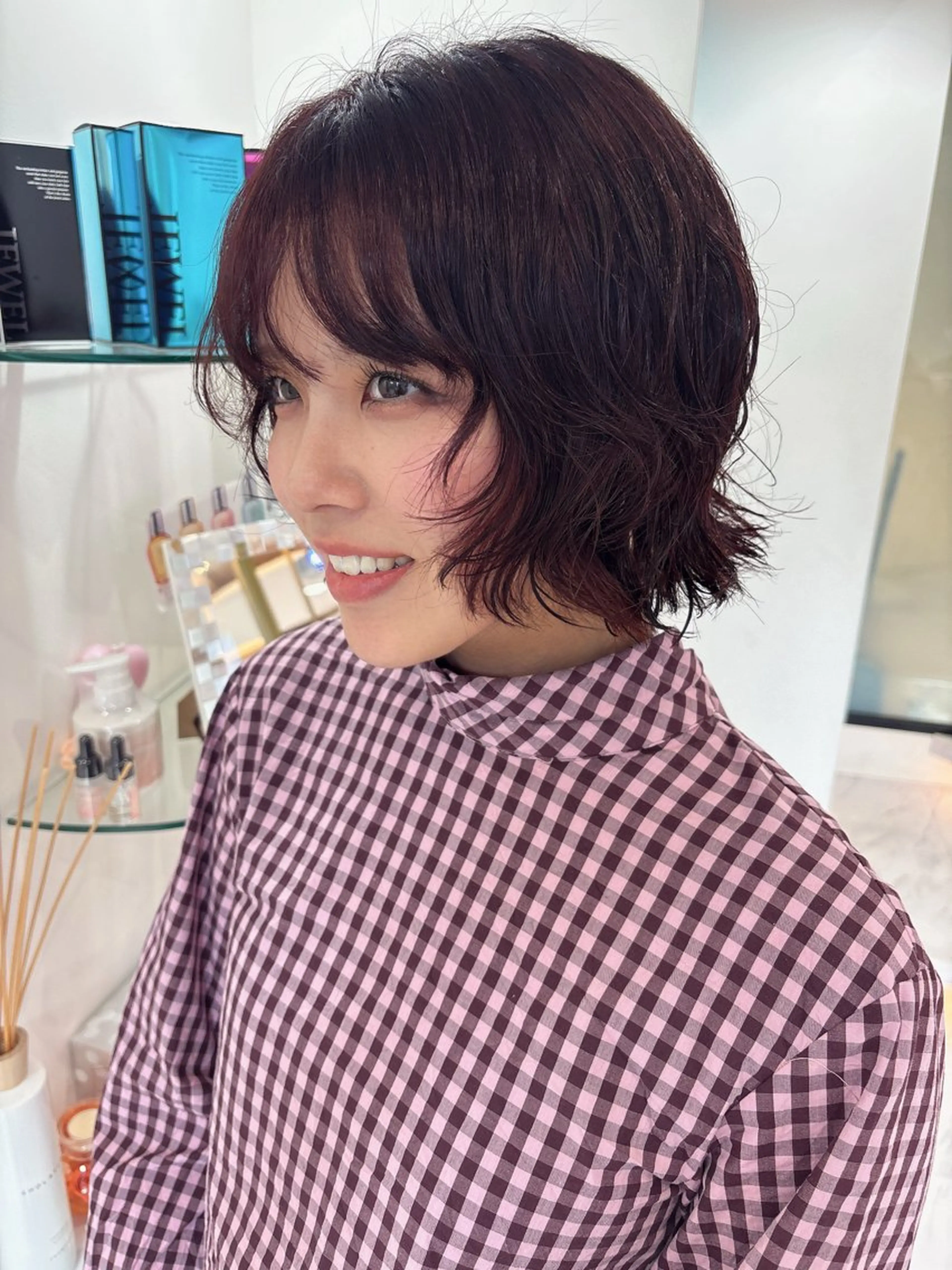 ショート カラー ボブ カット ヘアカラー SAYAKA 🍒／ボブ／暖色のヘアスタイル