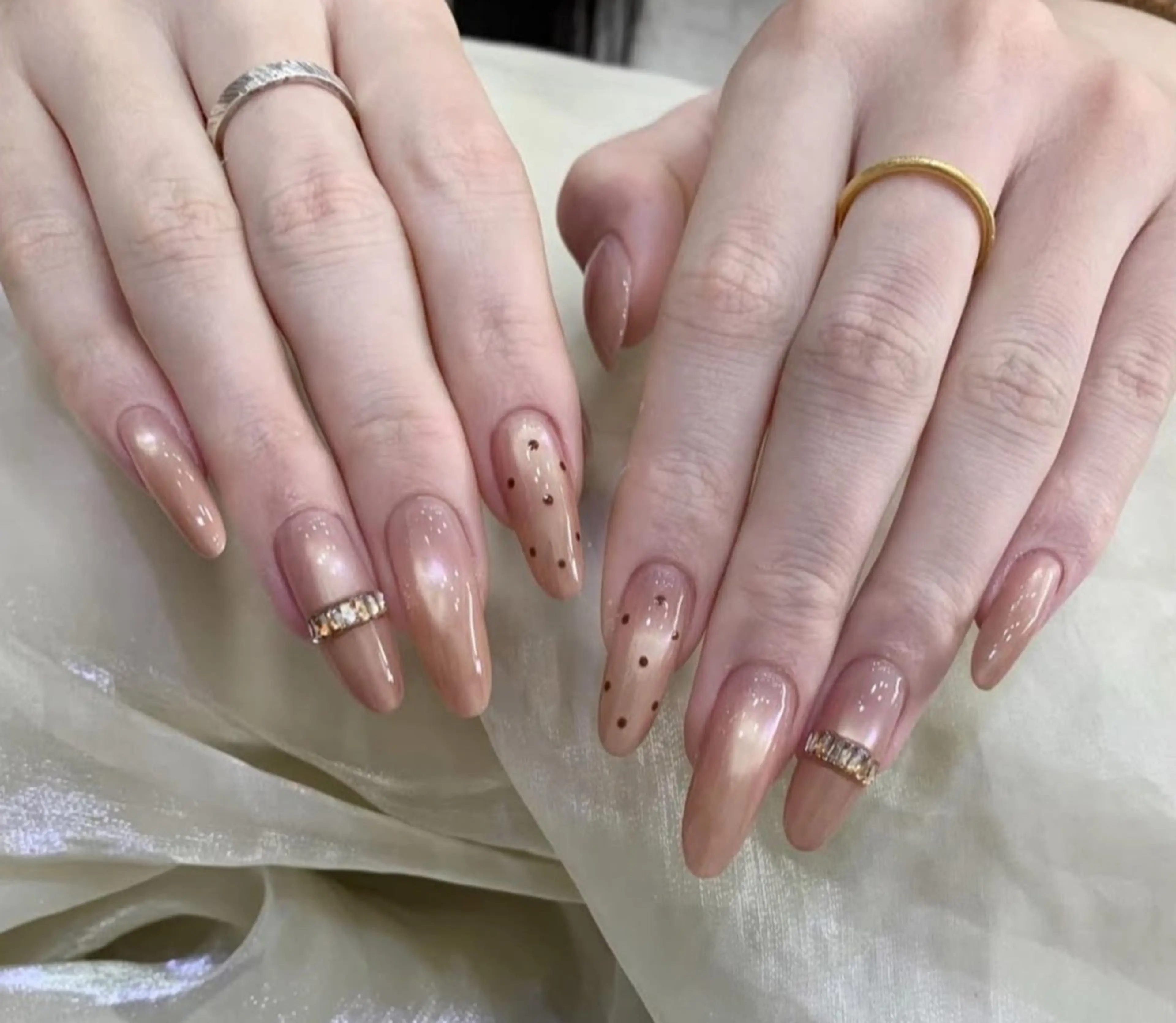 ネイル 韓国ネイル 持ち込み ニュアンスネイル ネイルチップ ハンドネイル Tini ANA.CHUOのネイルデザイン