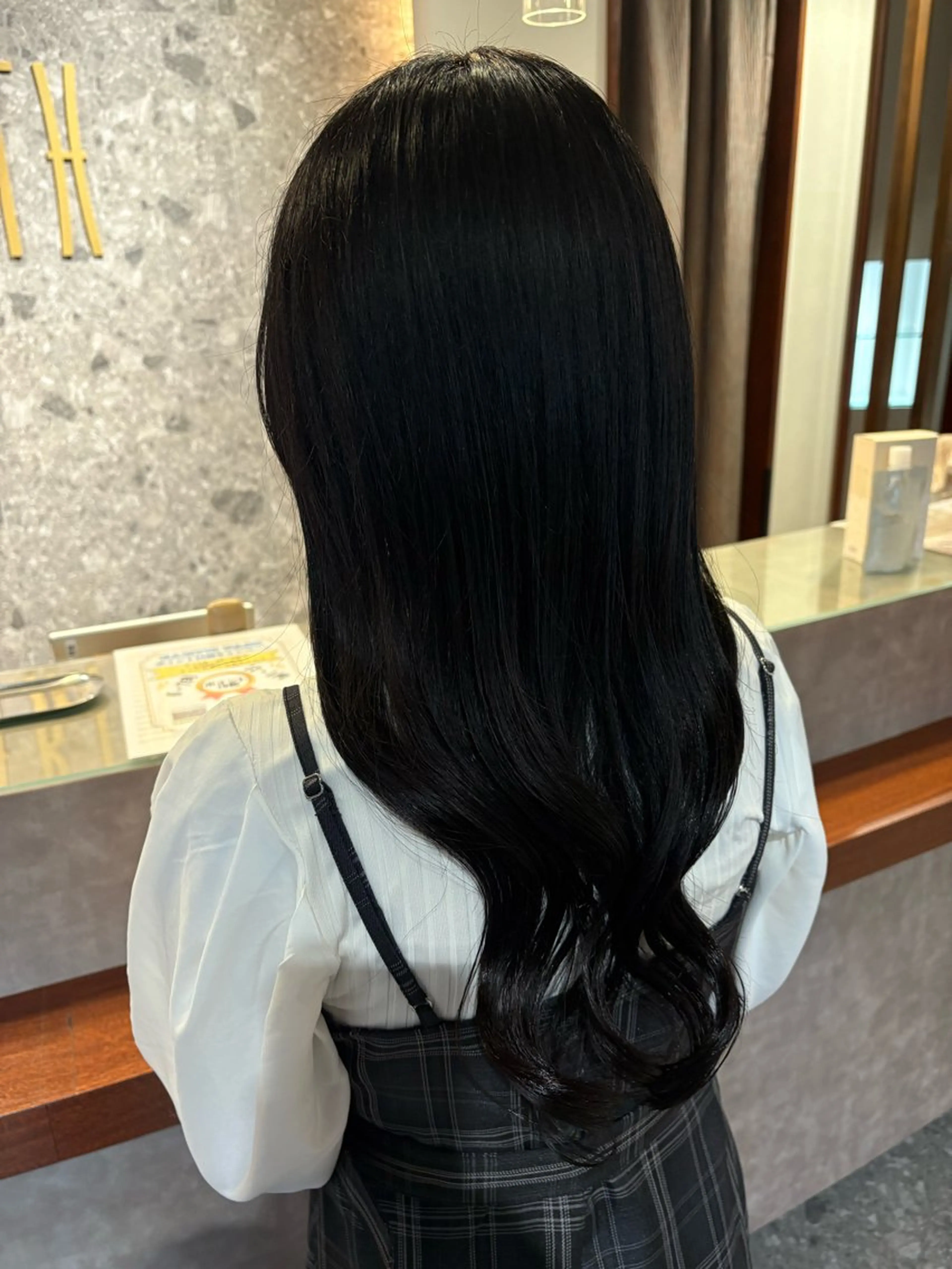 ロング トリートメント カット トリートメント 関 真理菜のヘアスタイル