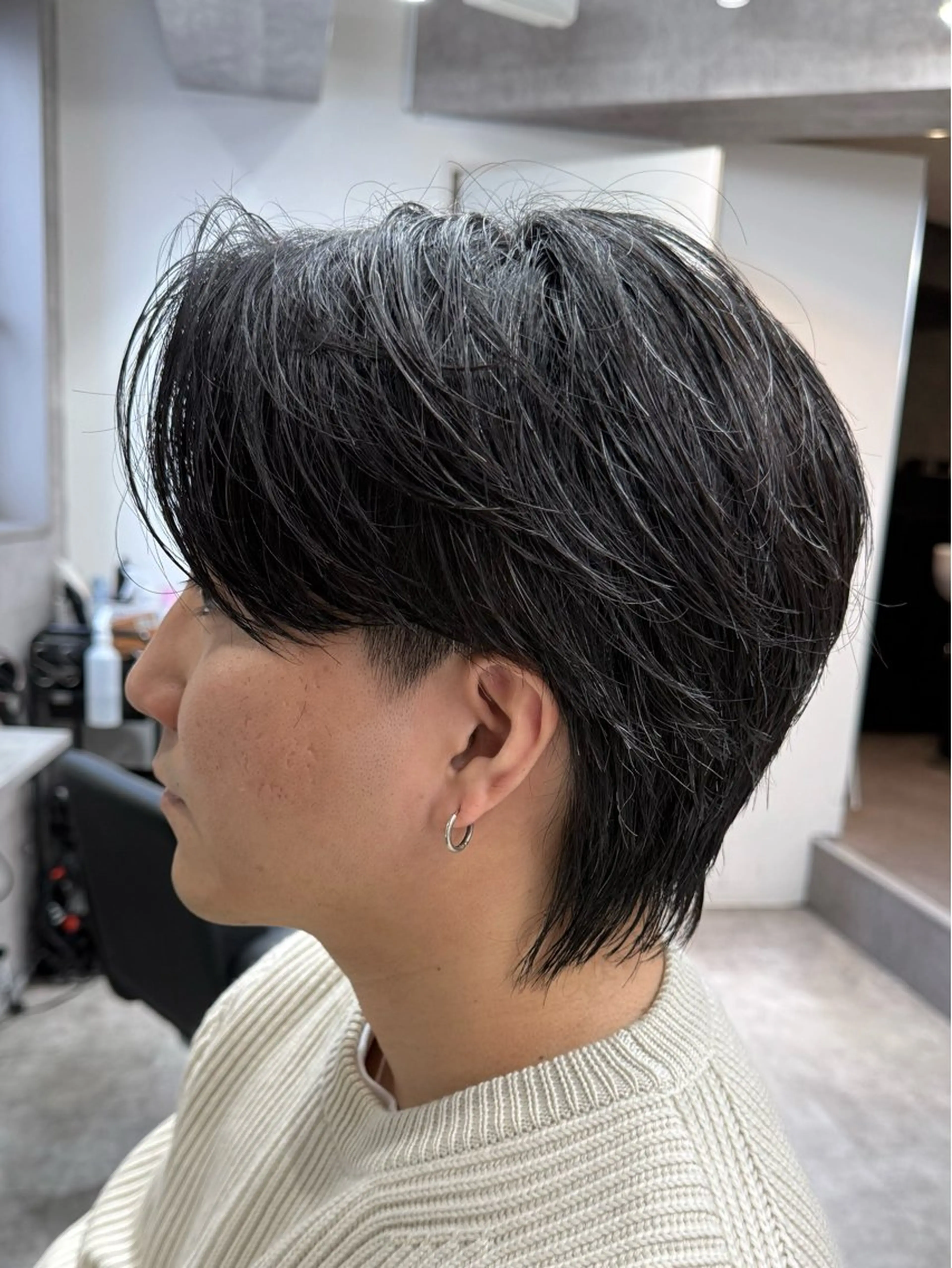 ショート パーマ メンズ ビジネス センターパート フェードカット フェザーパーマ メンズ韓国風 カット パーマ トリートメント ヘアセット amie高崎所属・高崎メンズパーマ 髪質改善TAKEのヘアスタイル