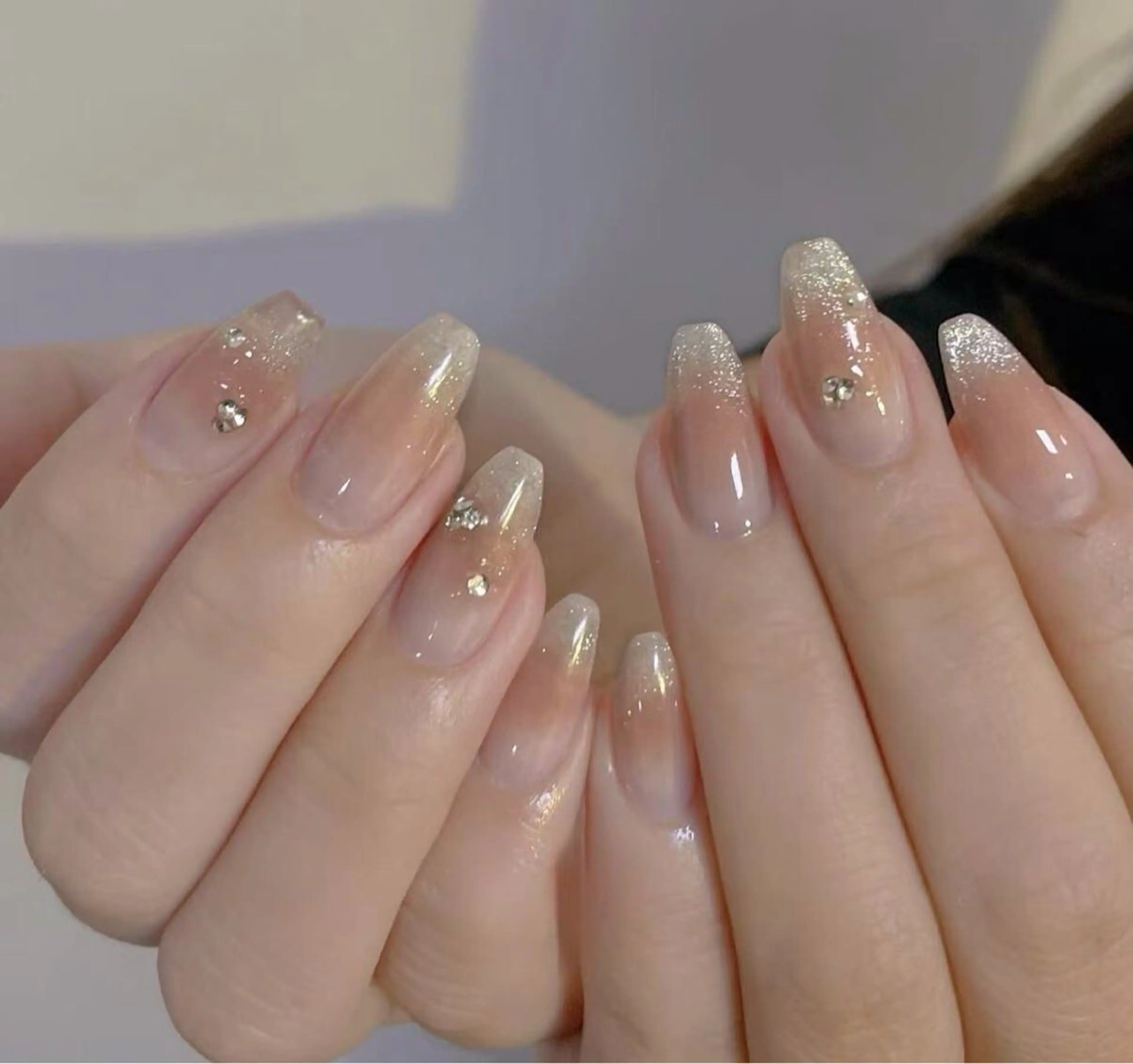 ネイル 小 雨のネイルデザイン