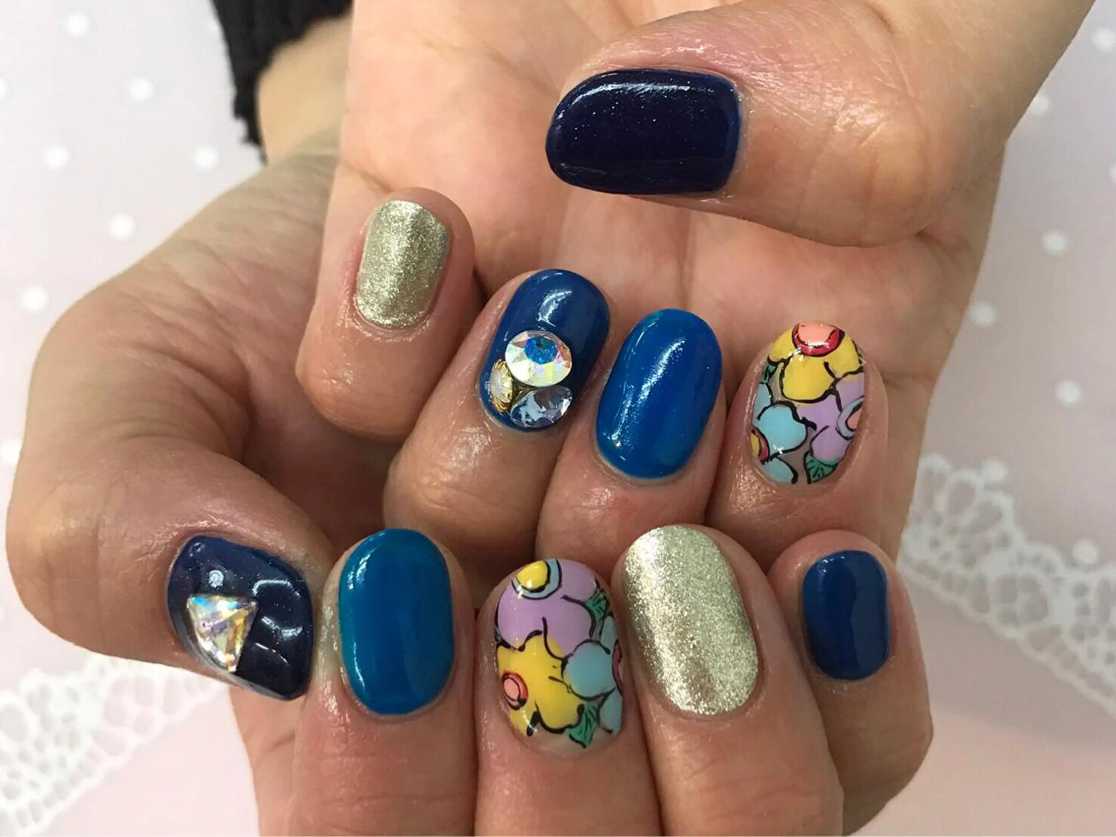 ネイルサロンmuumii所属・東十条muumii ネイルまつ毛のネイルデザイン