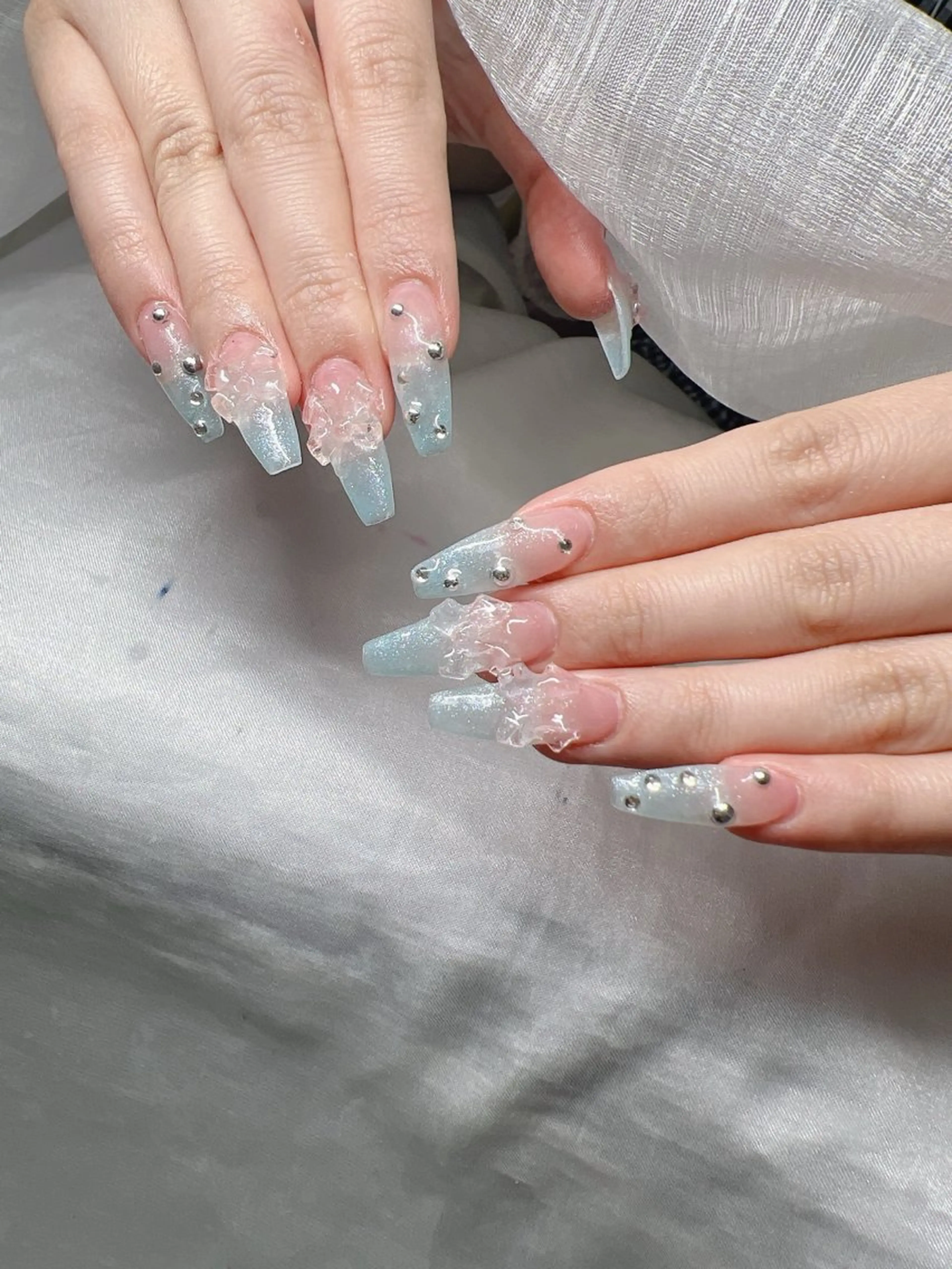 ネイル ハンドネイル Lee Nailsのネイルデザイン